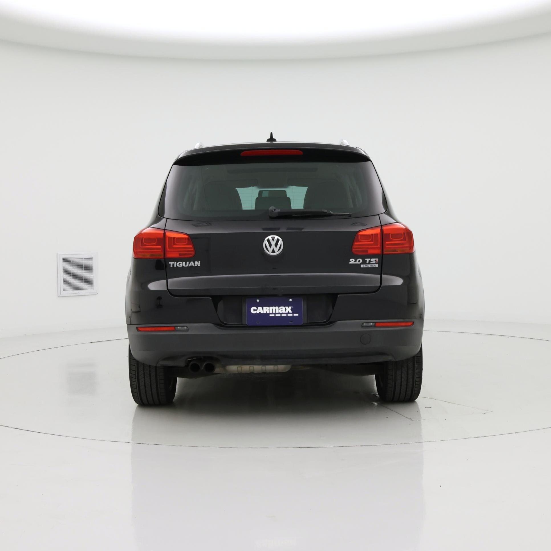 Thumbnail: 2014 Volkswagen Tiguan - 6