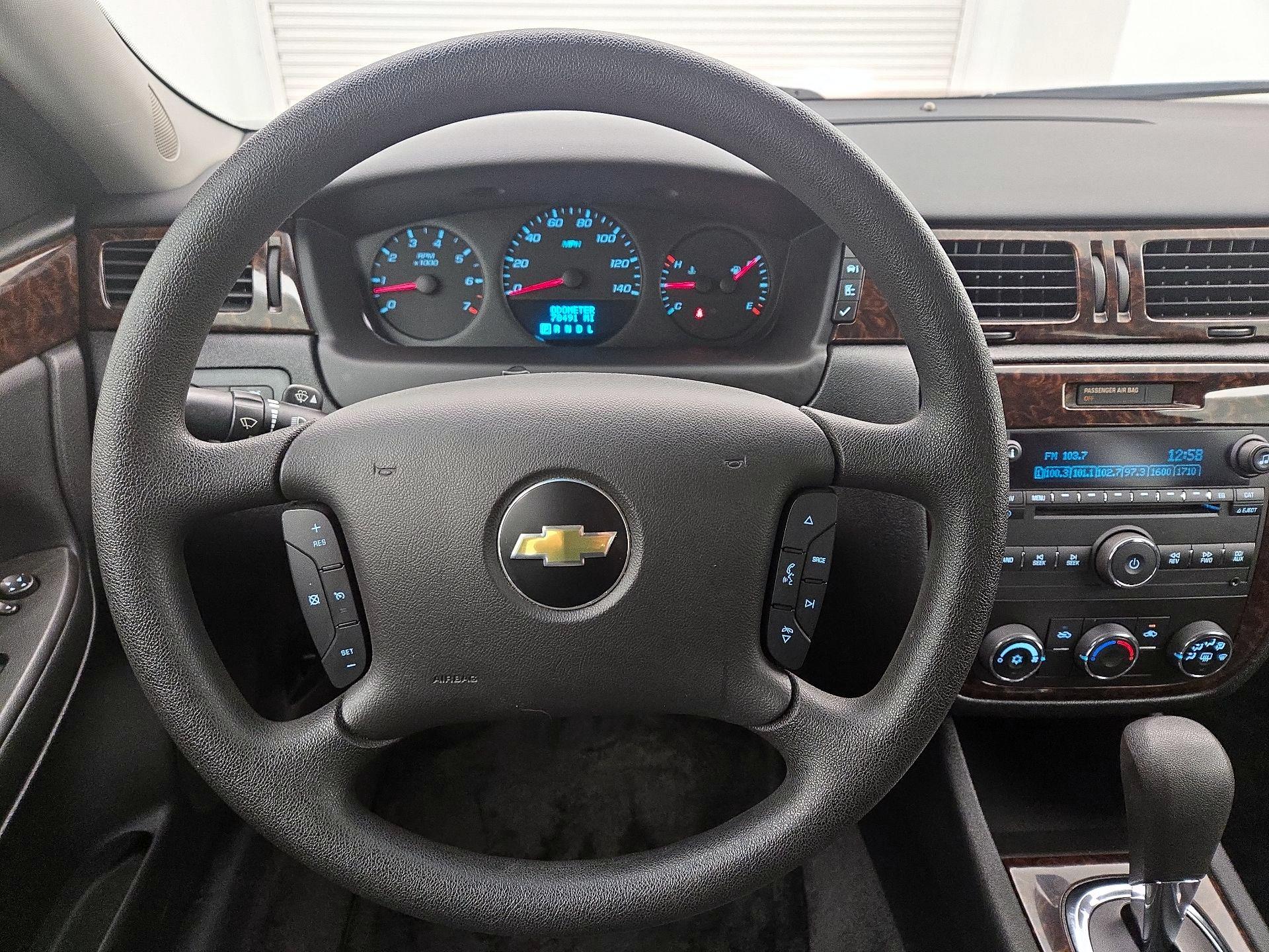 Thumbnail: 2016 Chevrolet Impala - 10