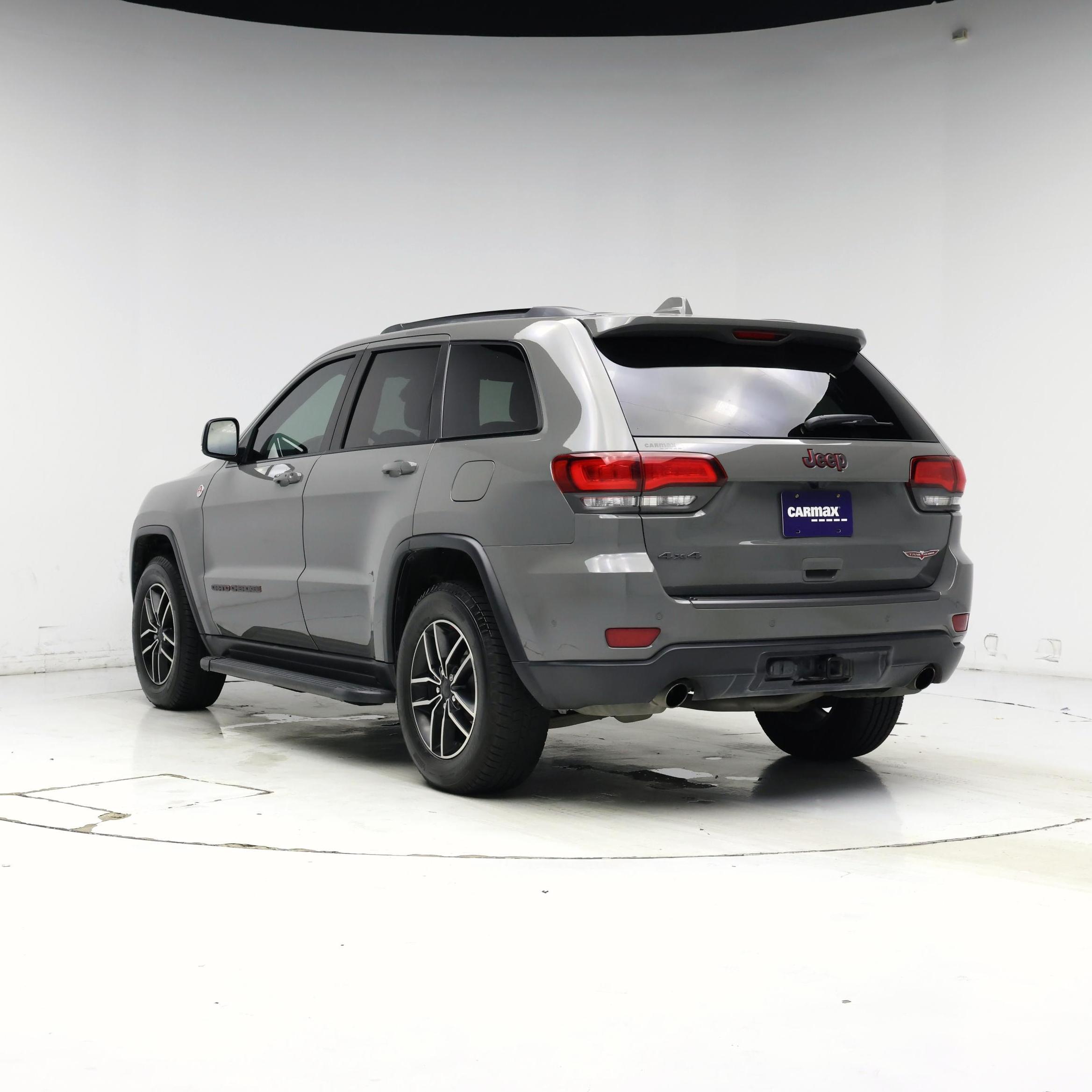Thumbnail: 2020 Jeep Grand Cherokee - 2