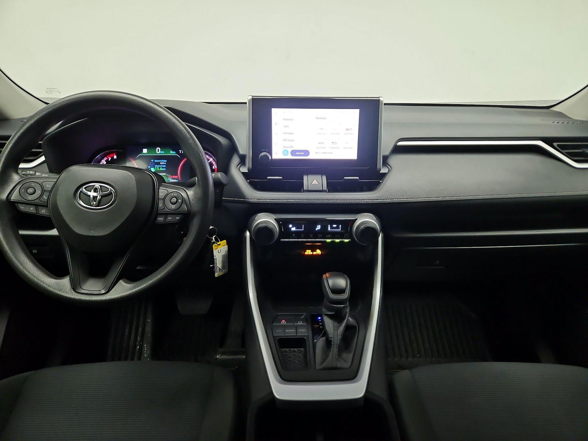 Thumbnail: 2024 Toyota RAV4 - 9