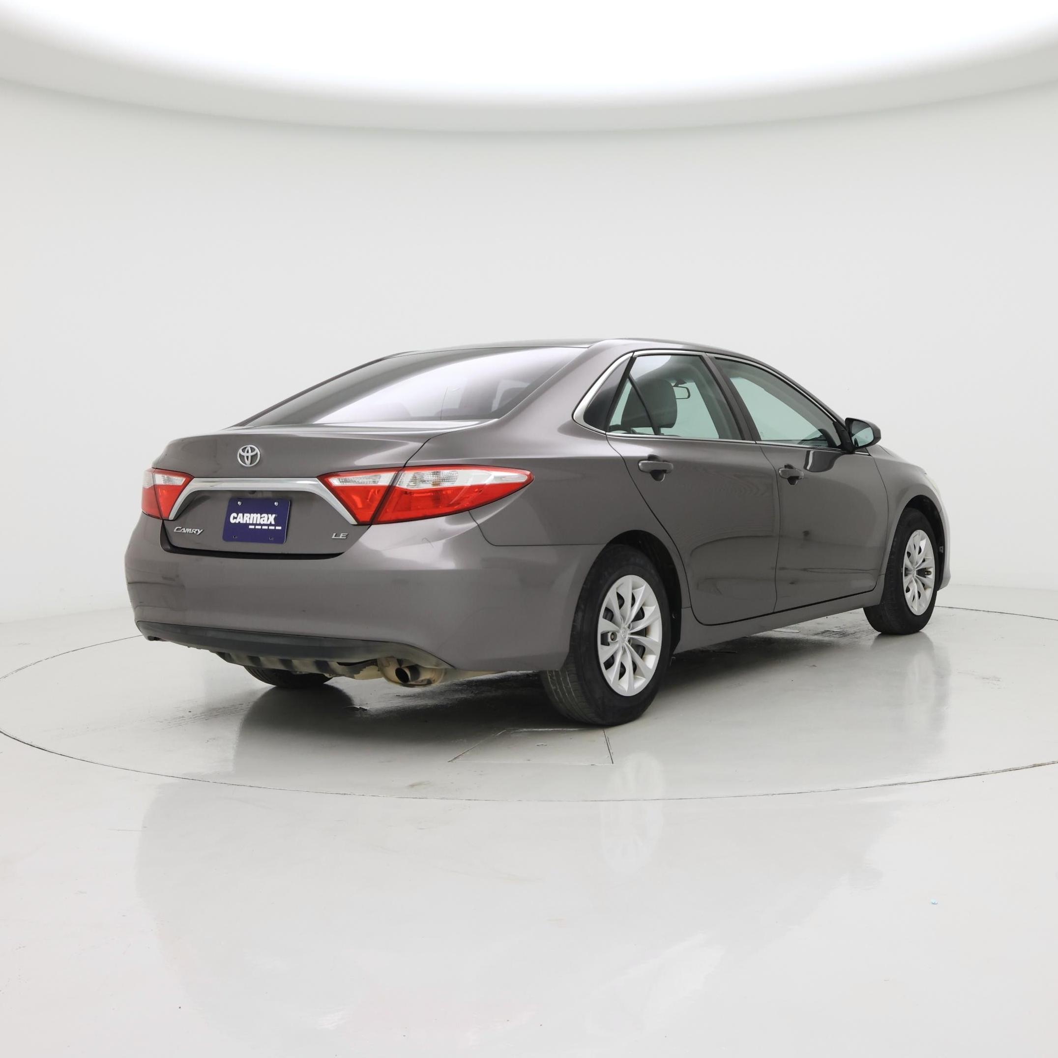 Thumbnail: 2015 Toyota Camry - 8