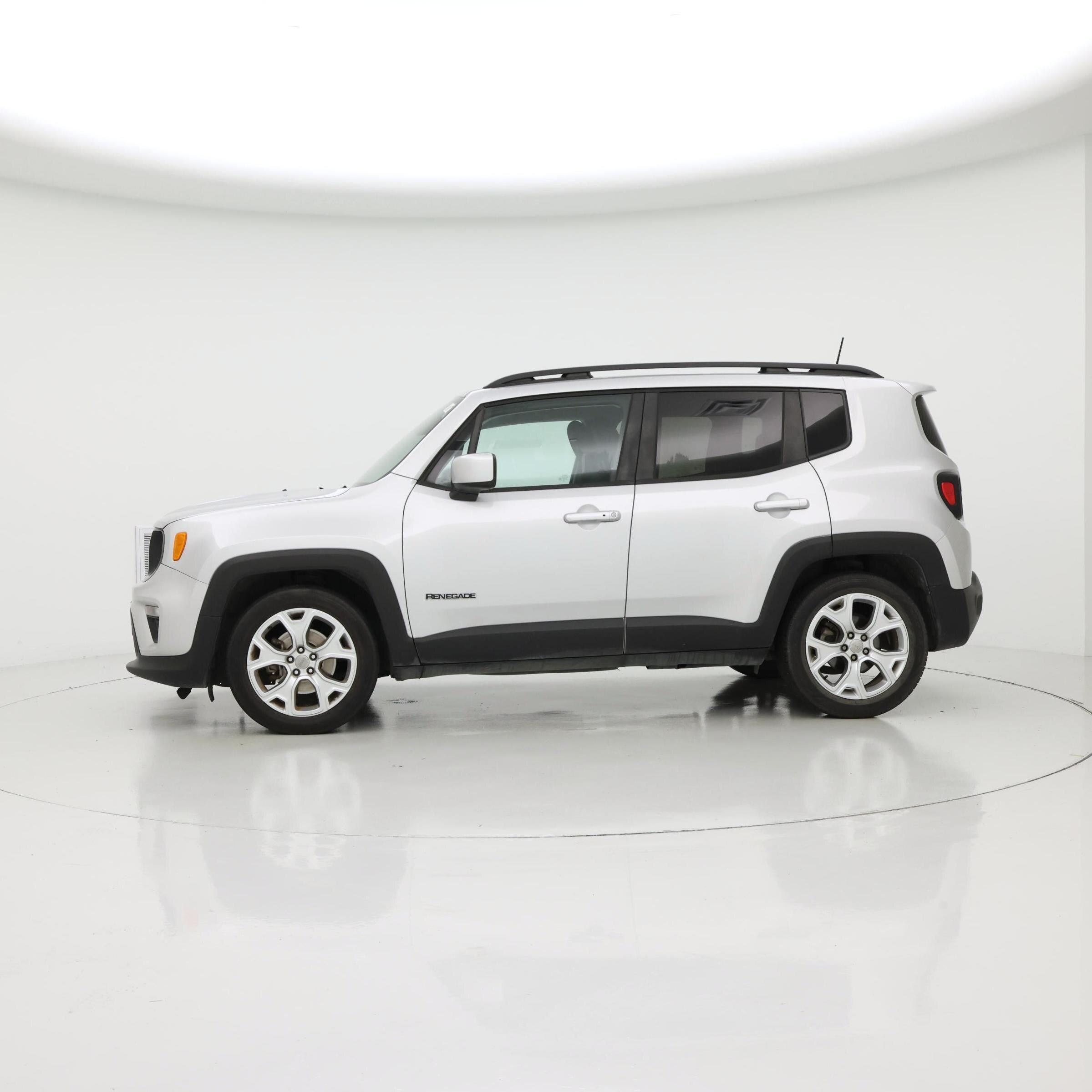Thumbnail: 2019 Jeep Renegade - 3