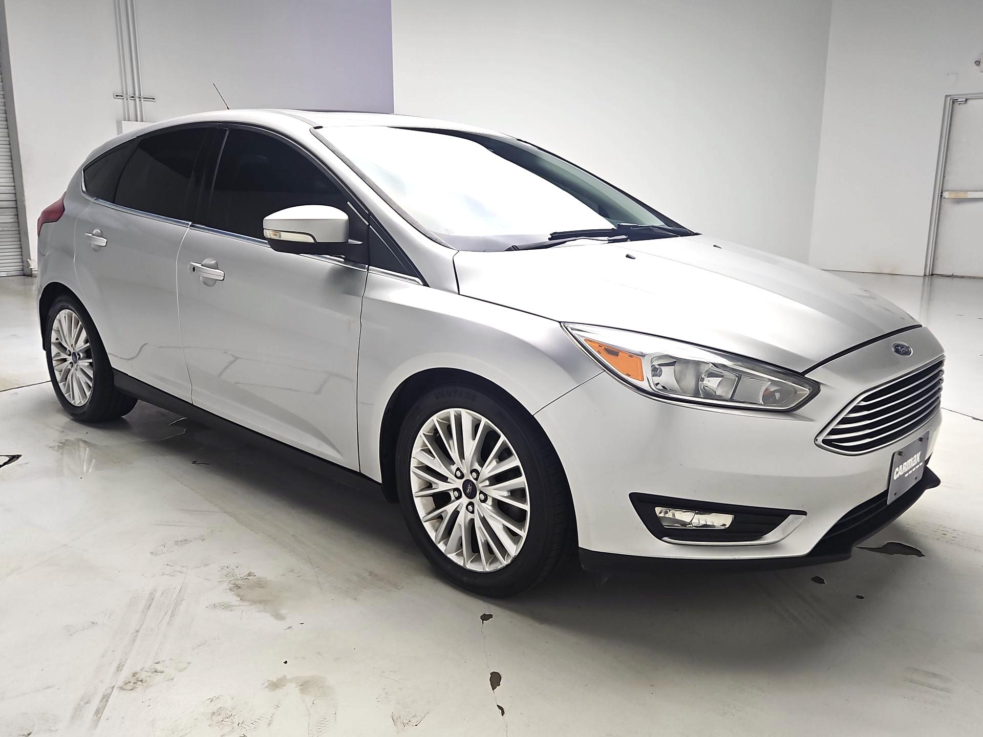 Thumbnail: 2017 Ford Focus - 1