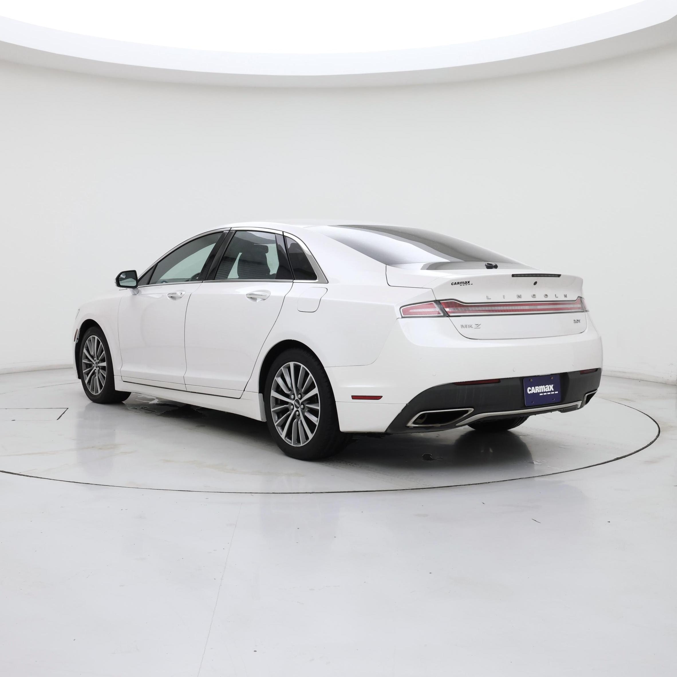 Thumbnail: 2017 Lincoln MKZ - 2