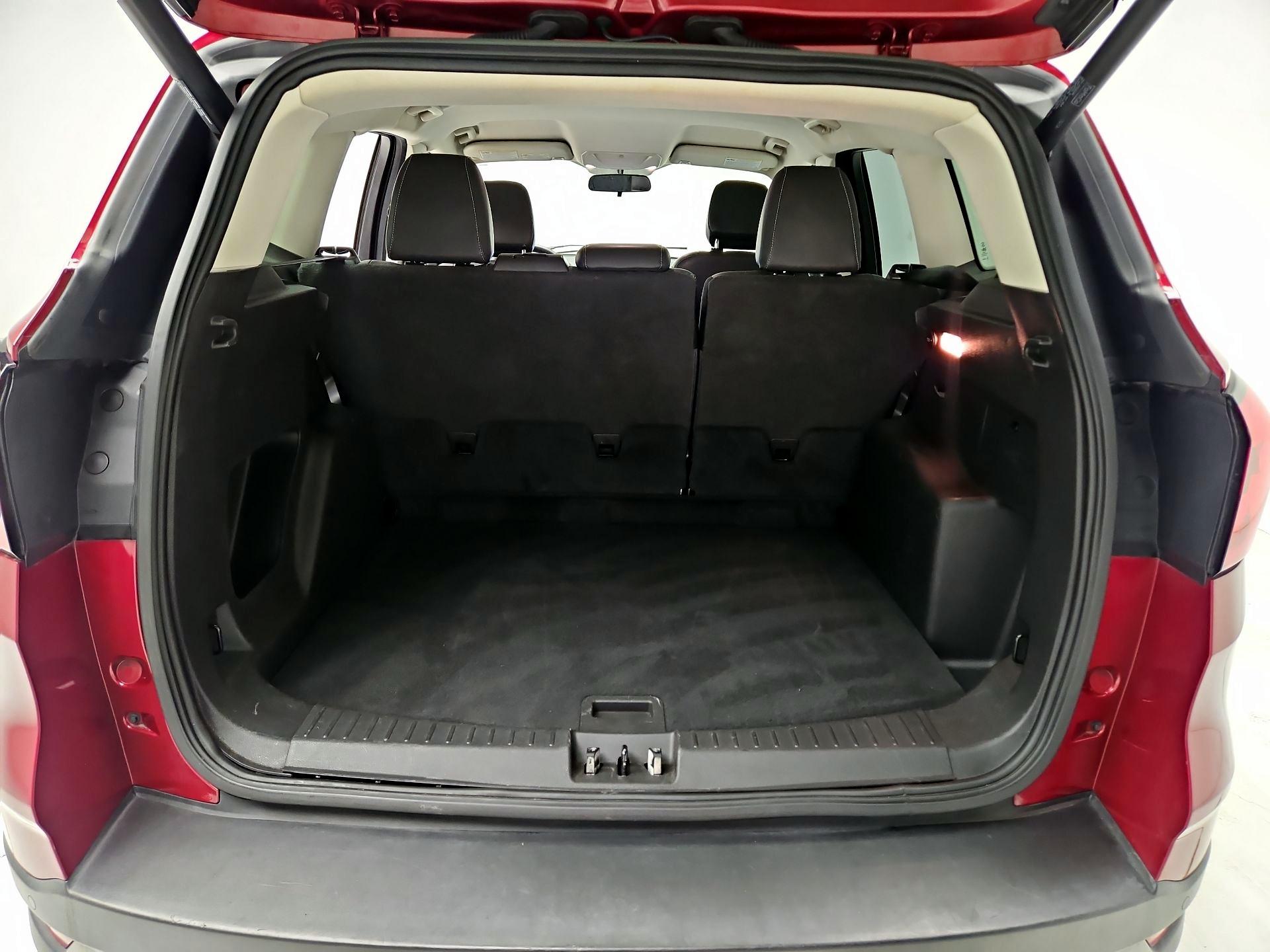 Thumbnail: 2019 Ford Escape - 18
