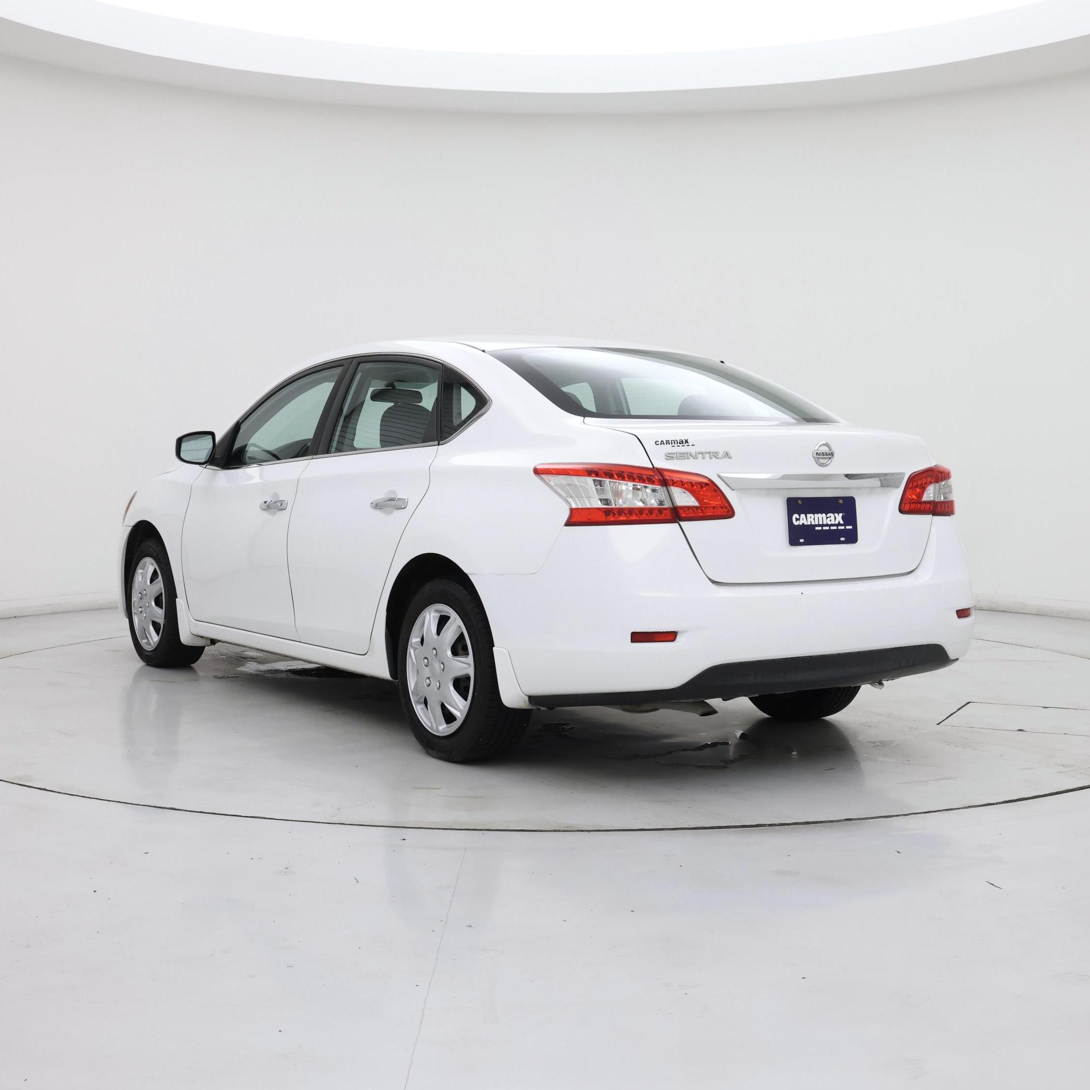Thumbnail: 2015 Nissan Sentra - 2