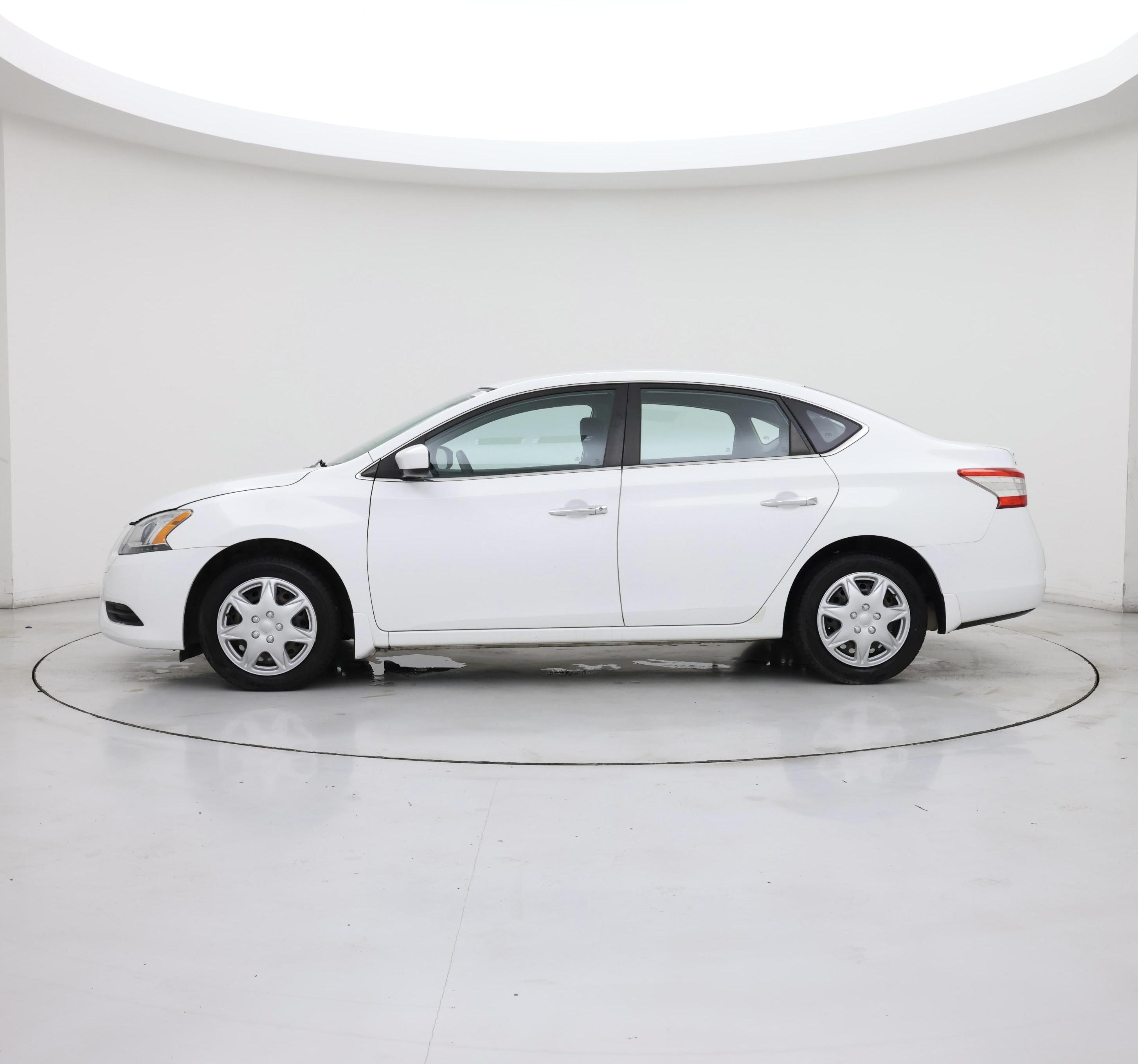 Thumbnail: 2015 Nissan Sentra - 3