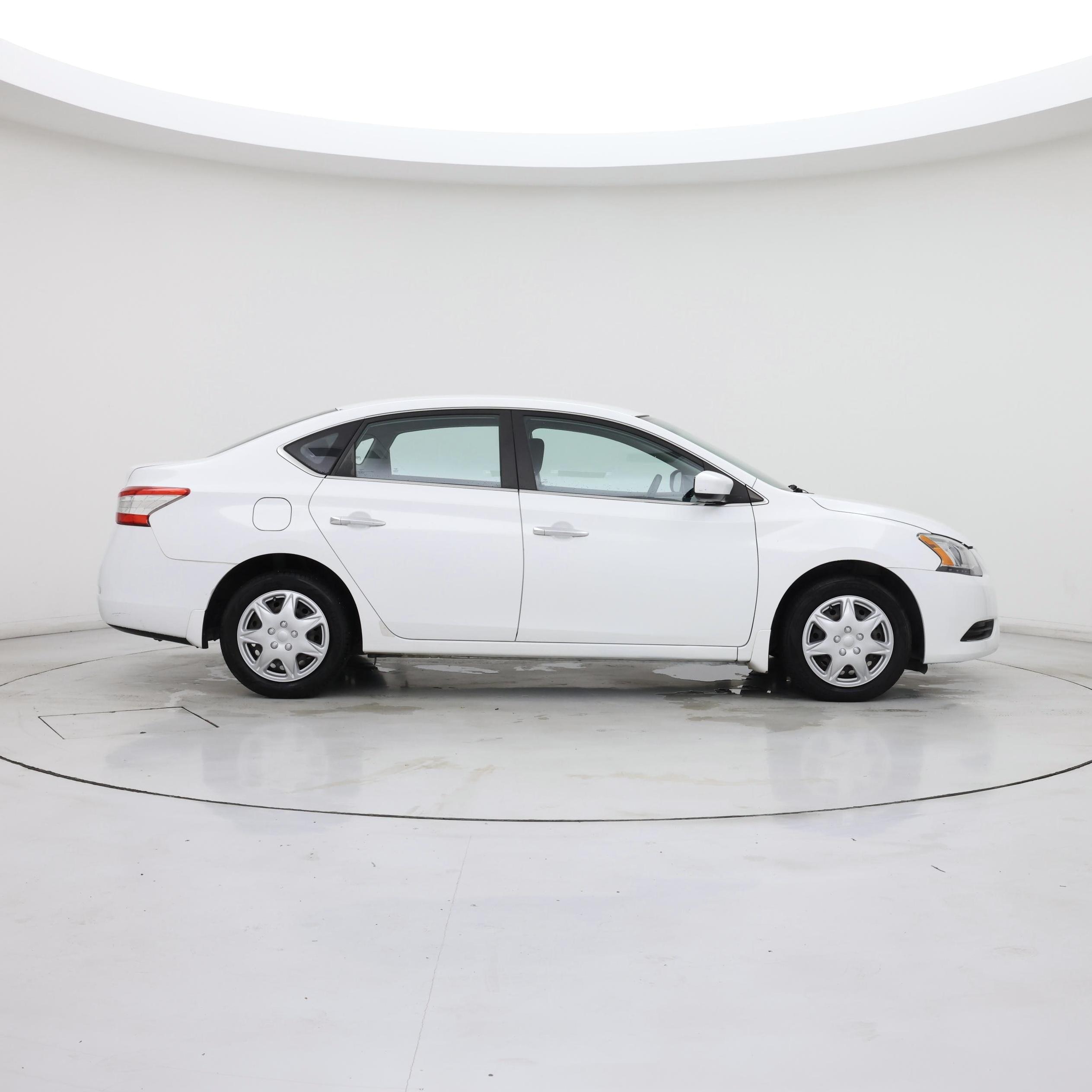 Thumbnail: 2015 Nissan Sentra - 7