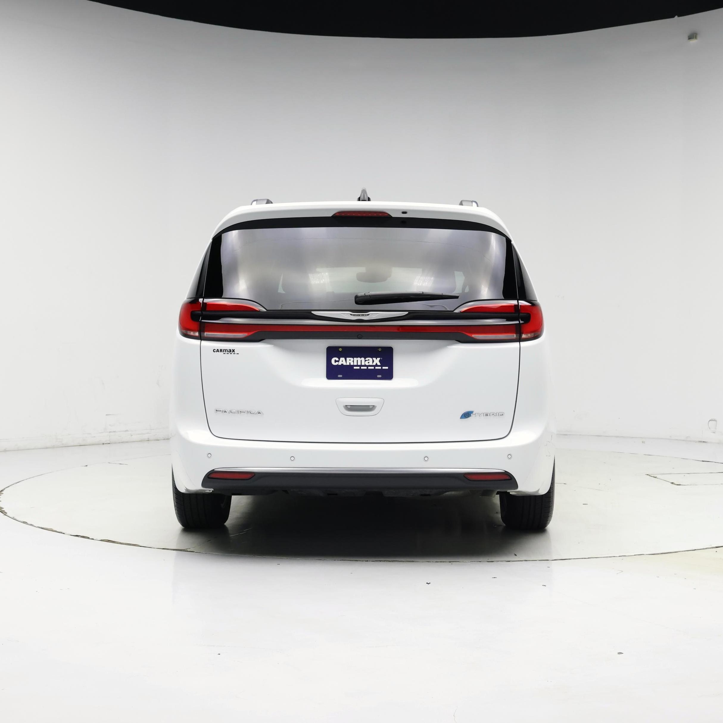 Thumbnail: 2024 Chrysler Pacifica - 6