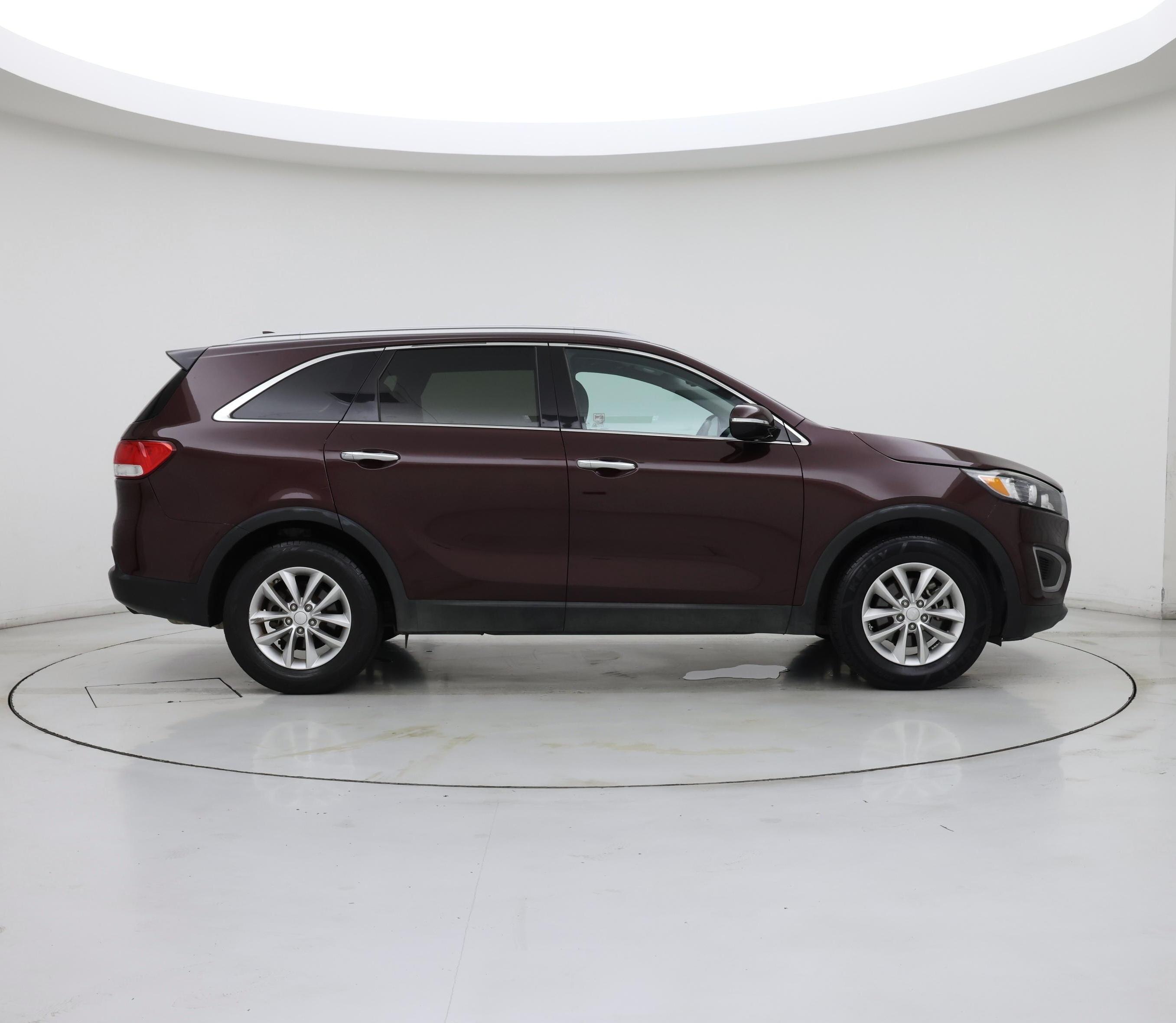 Thumbnail: 2017 Kia Sorento - 7