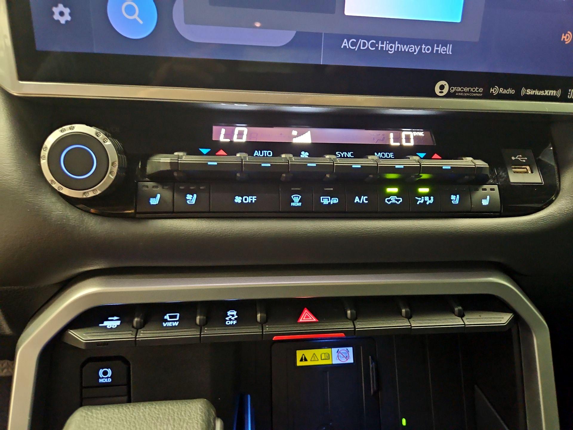 Thumbnail: 2023 Toyota Tundra - 14
