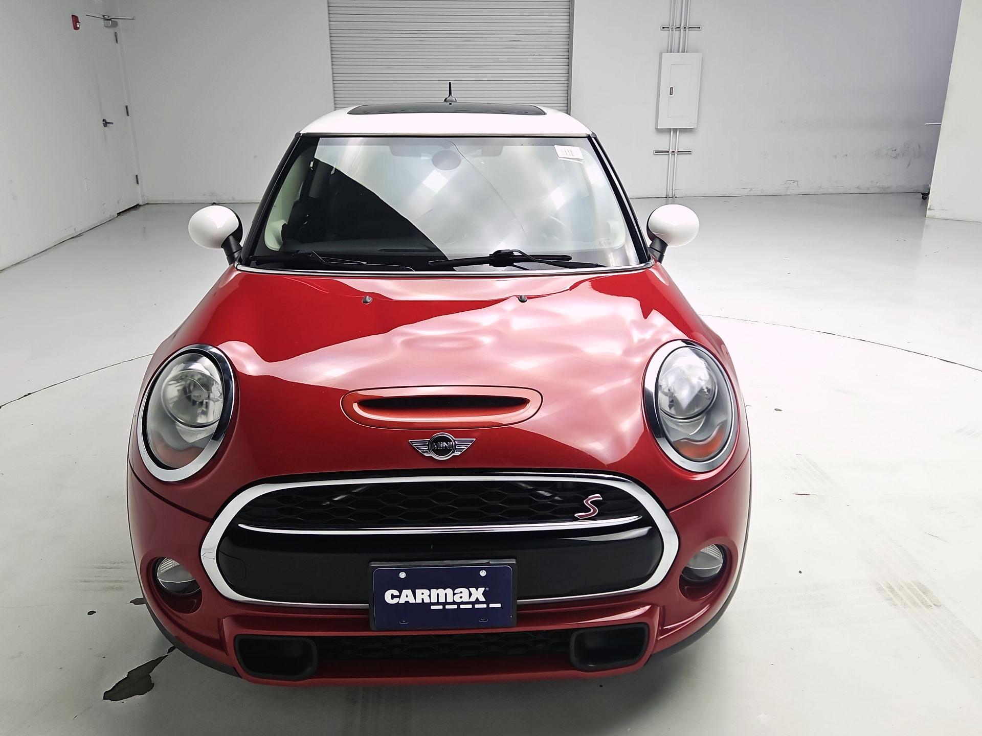 Thumbnail: 2017 MINI Cooper Hardtop - 2