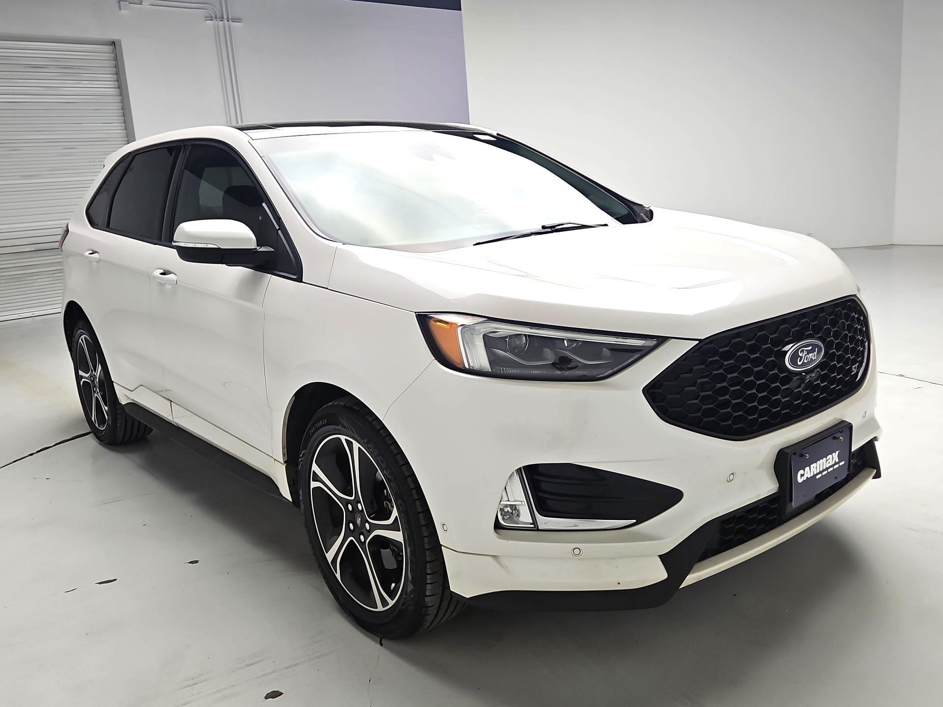 Thumbnail: 2019 Ford Edge - 1