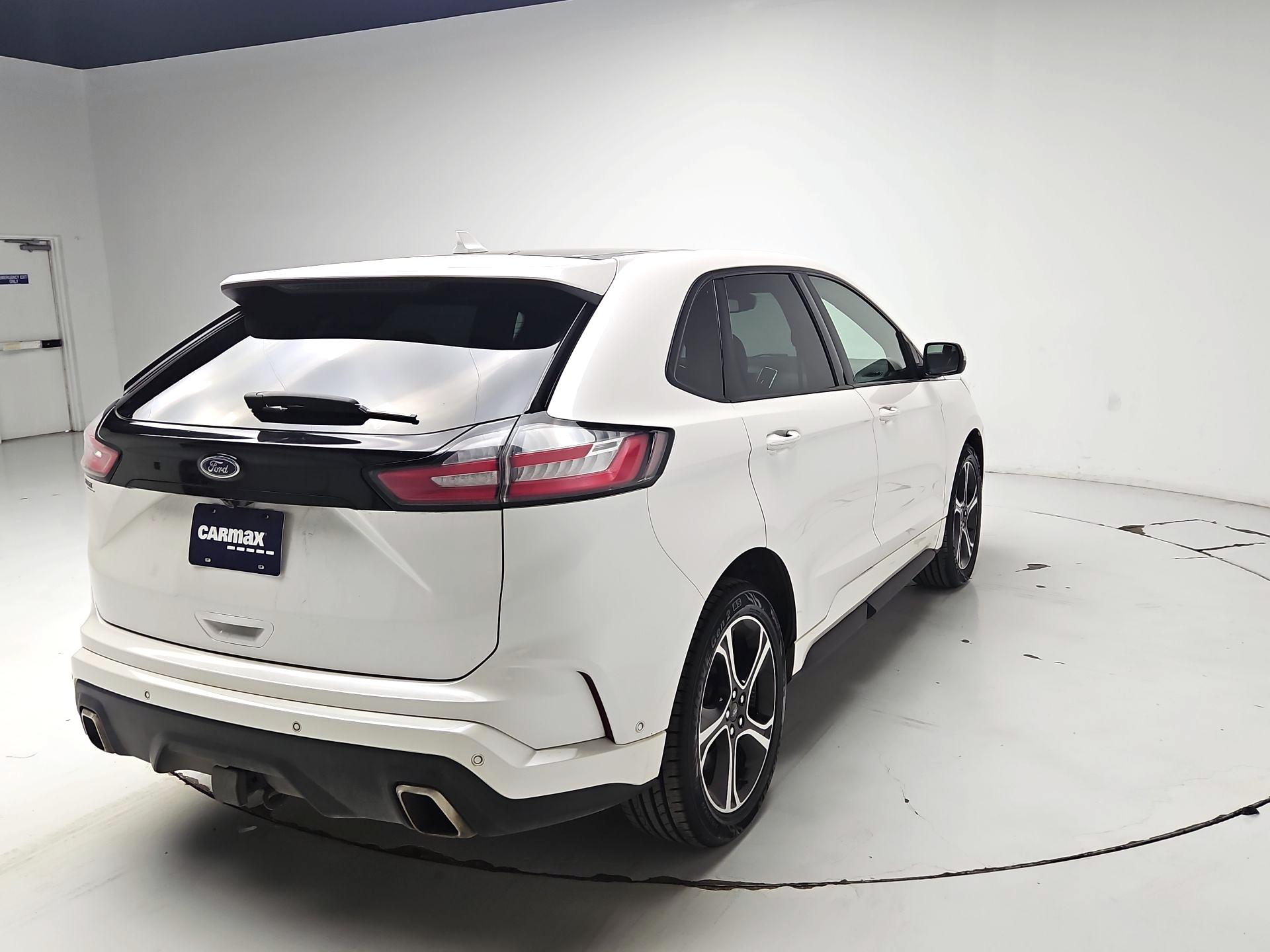 Thumbnail: 2019 Ford Edge - 5