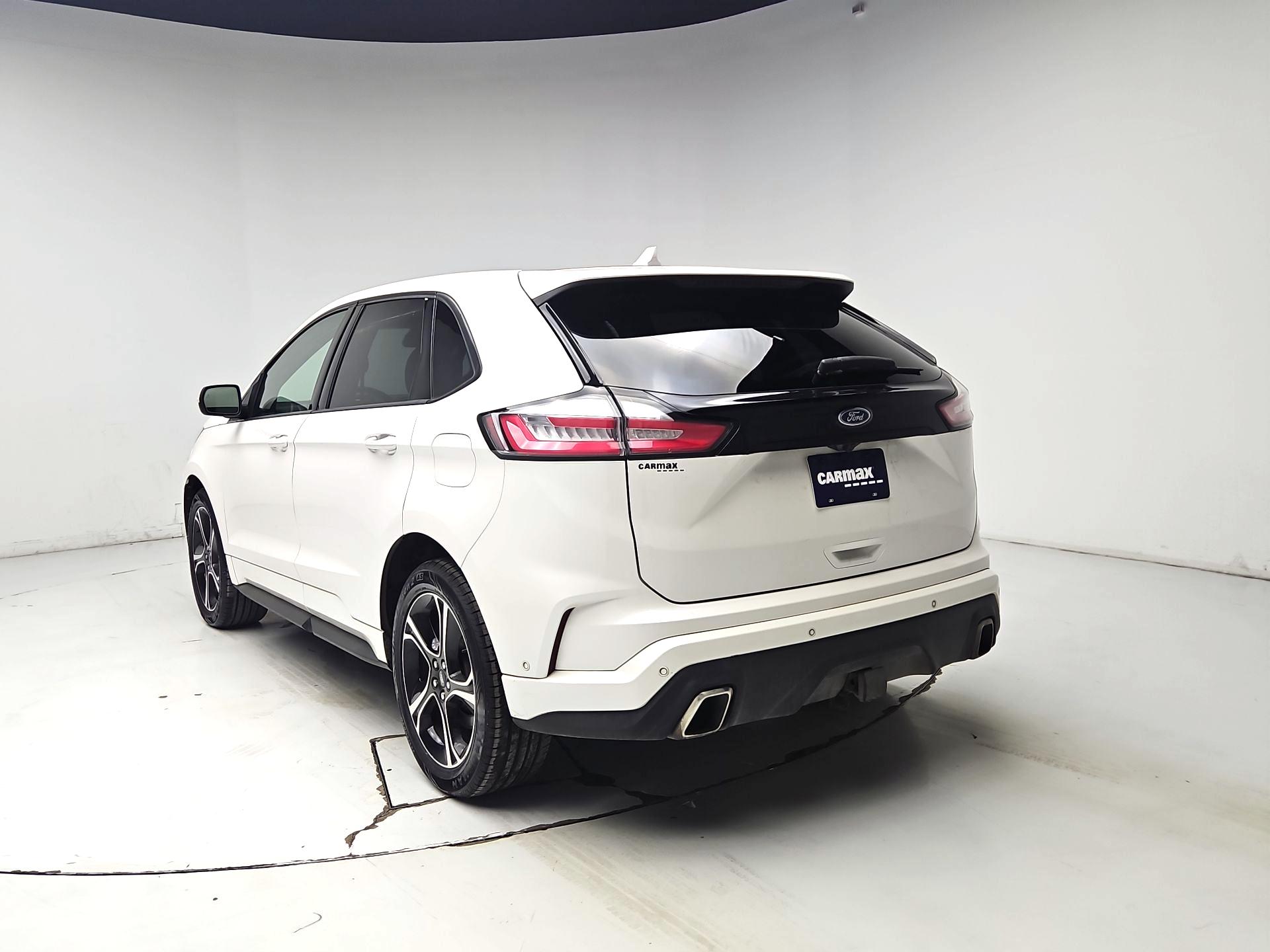 Thumbnail: 2019 Ford Edge - 7