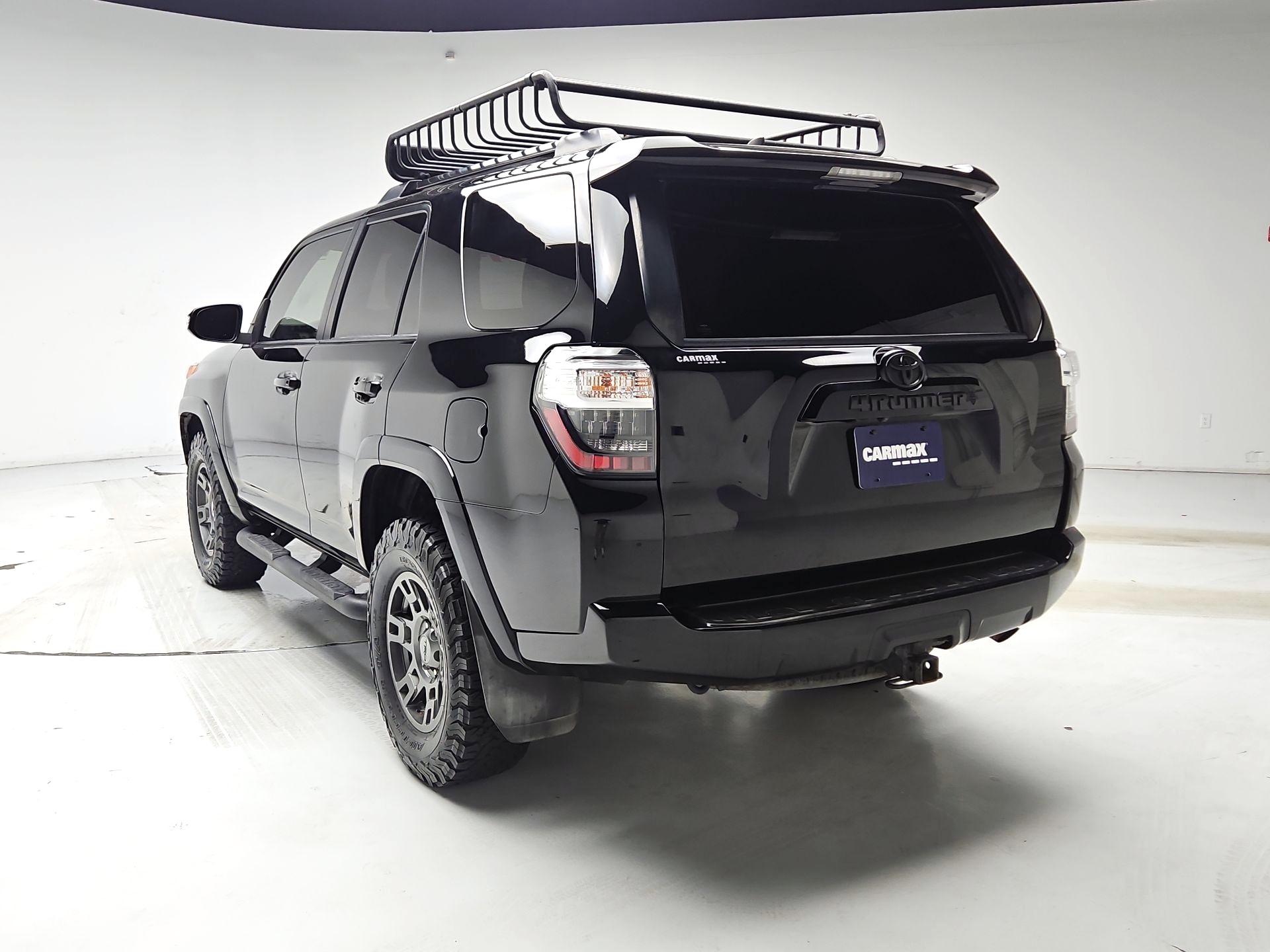 Thumbnail: 2020 Toyota 4Runner - 7