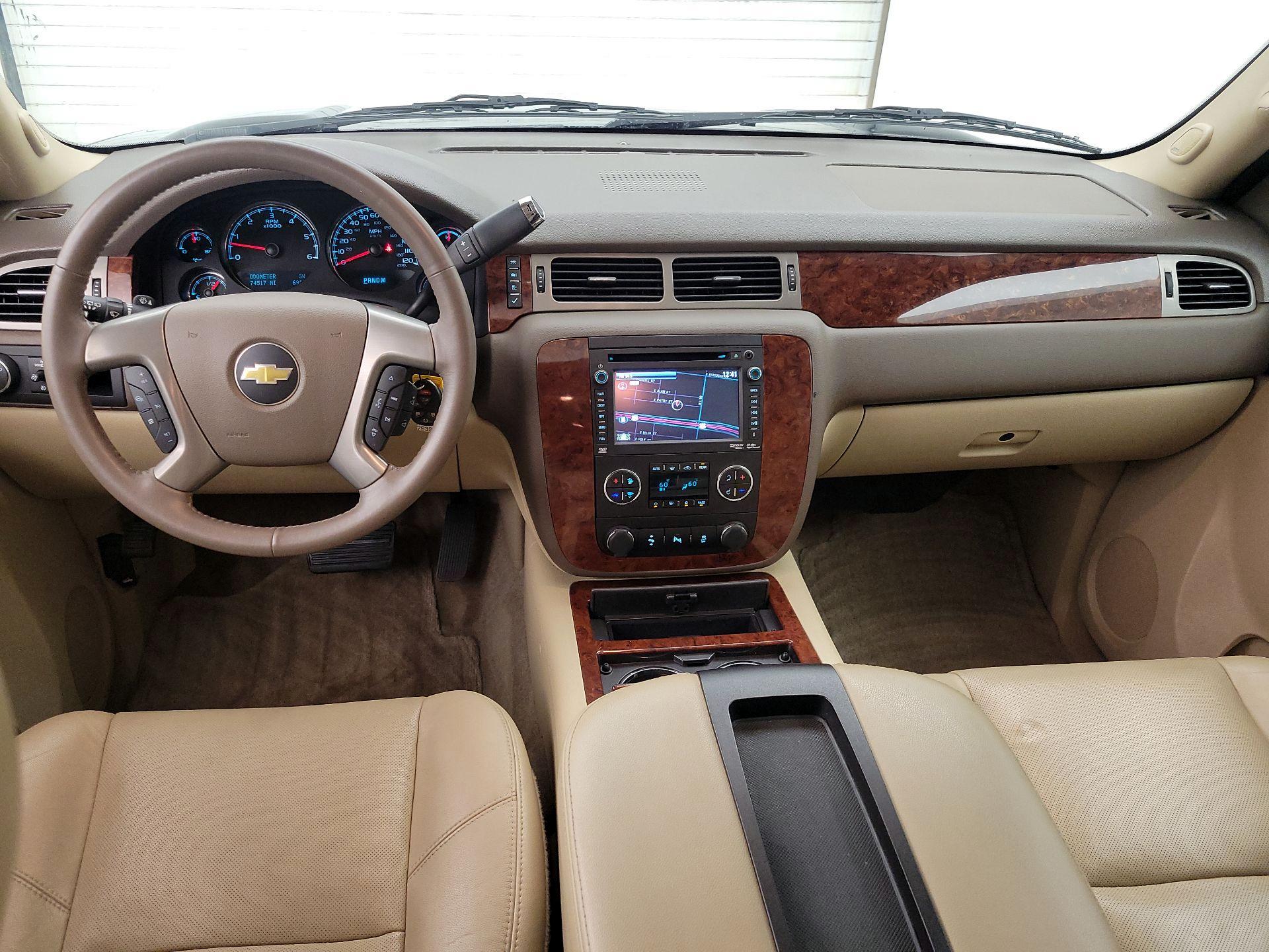 Thumbnail: 2013 Chevrolet Tahoe - 9