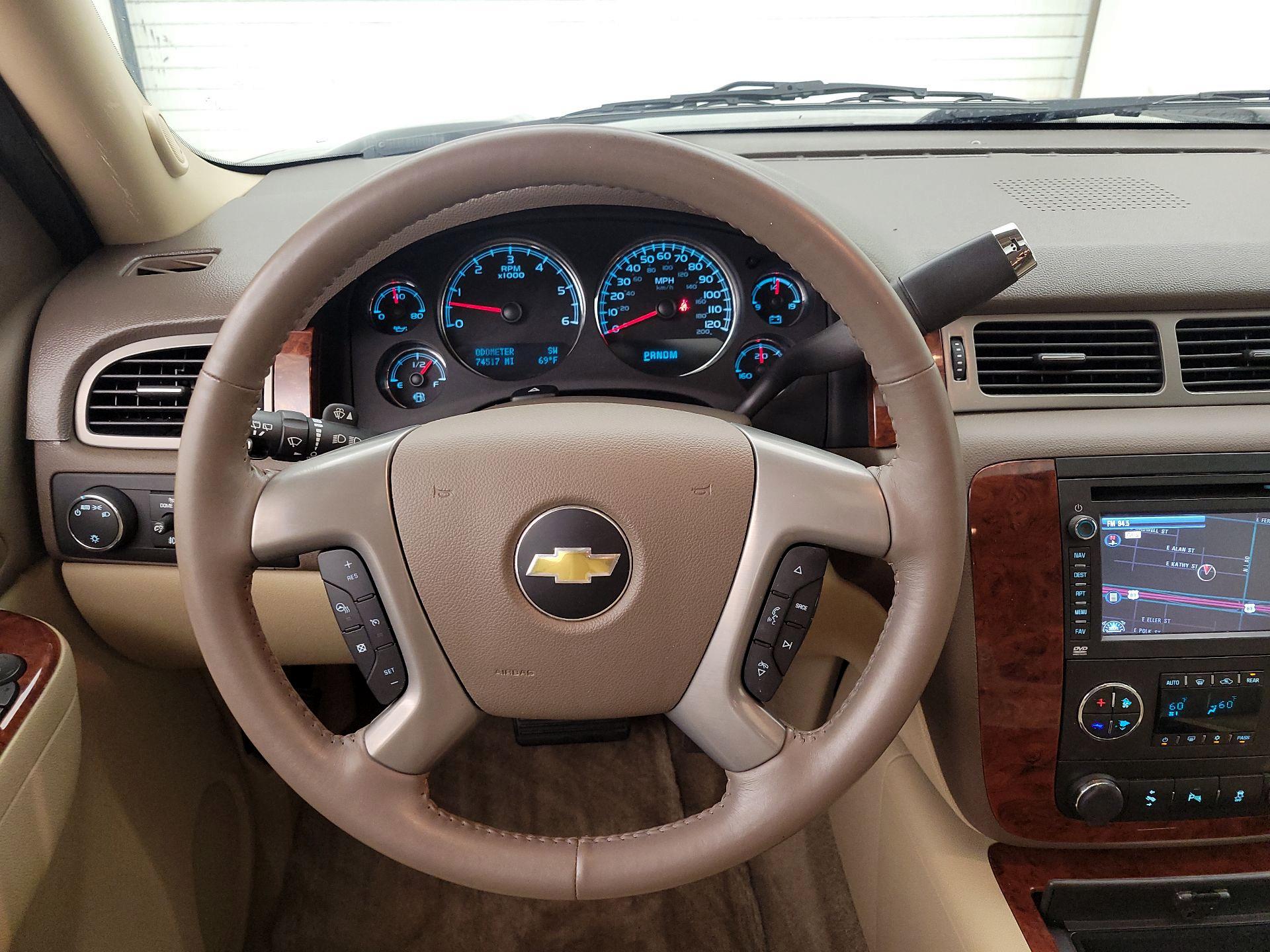 Thumbnail: 2013 Chevrolet Tahoe - 10