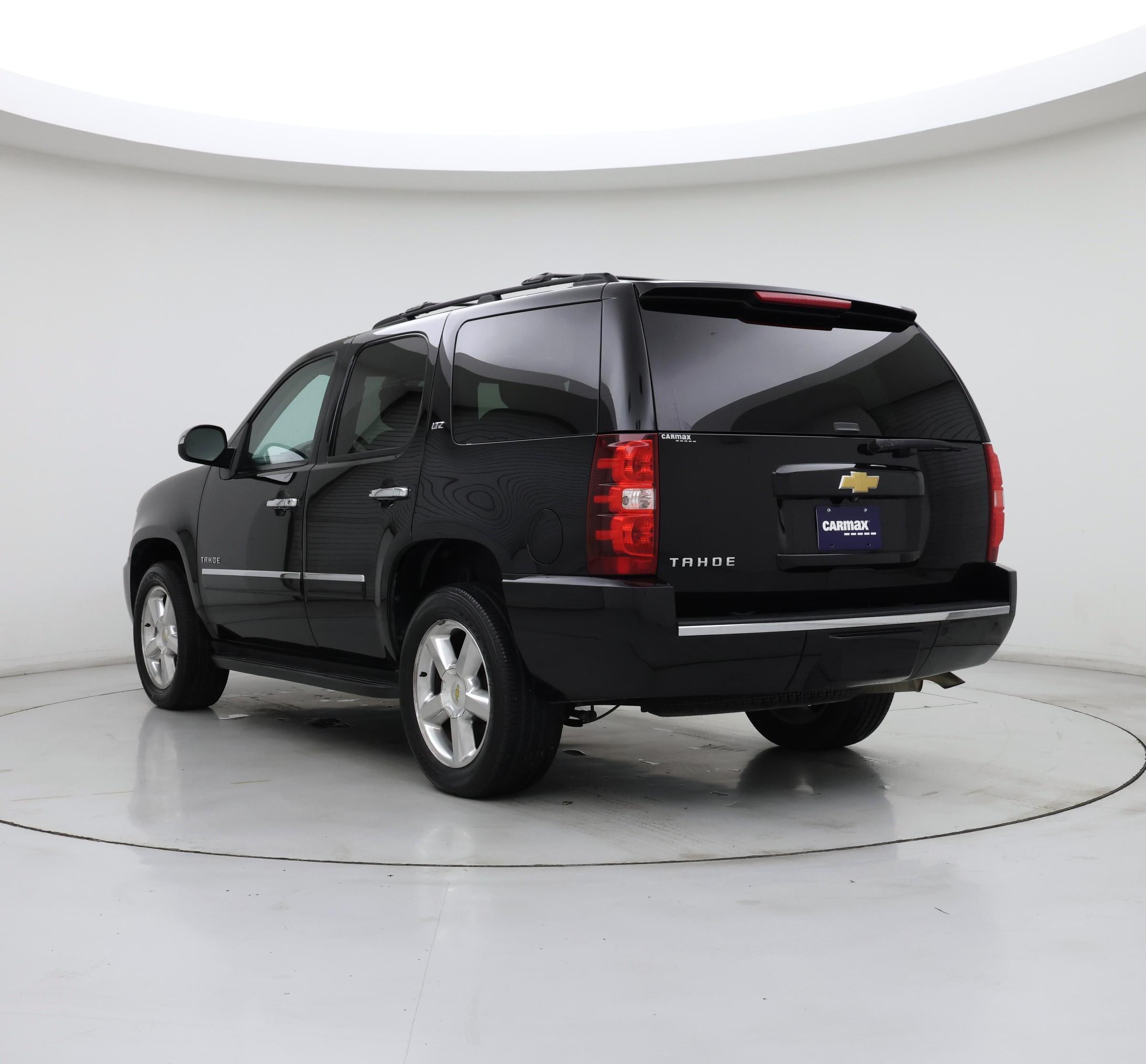 Thumbnail: 2013 Chevrolet Tahoe - 2