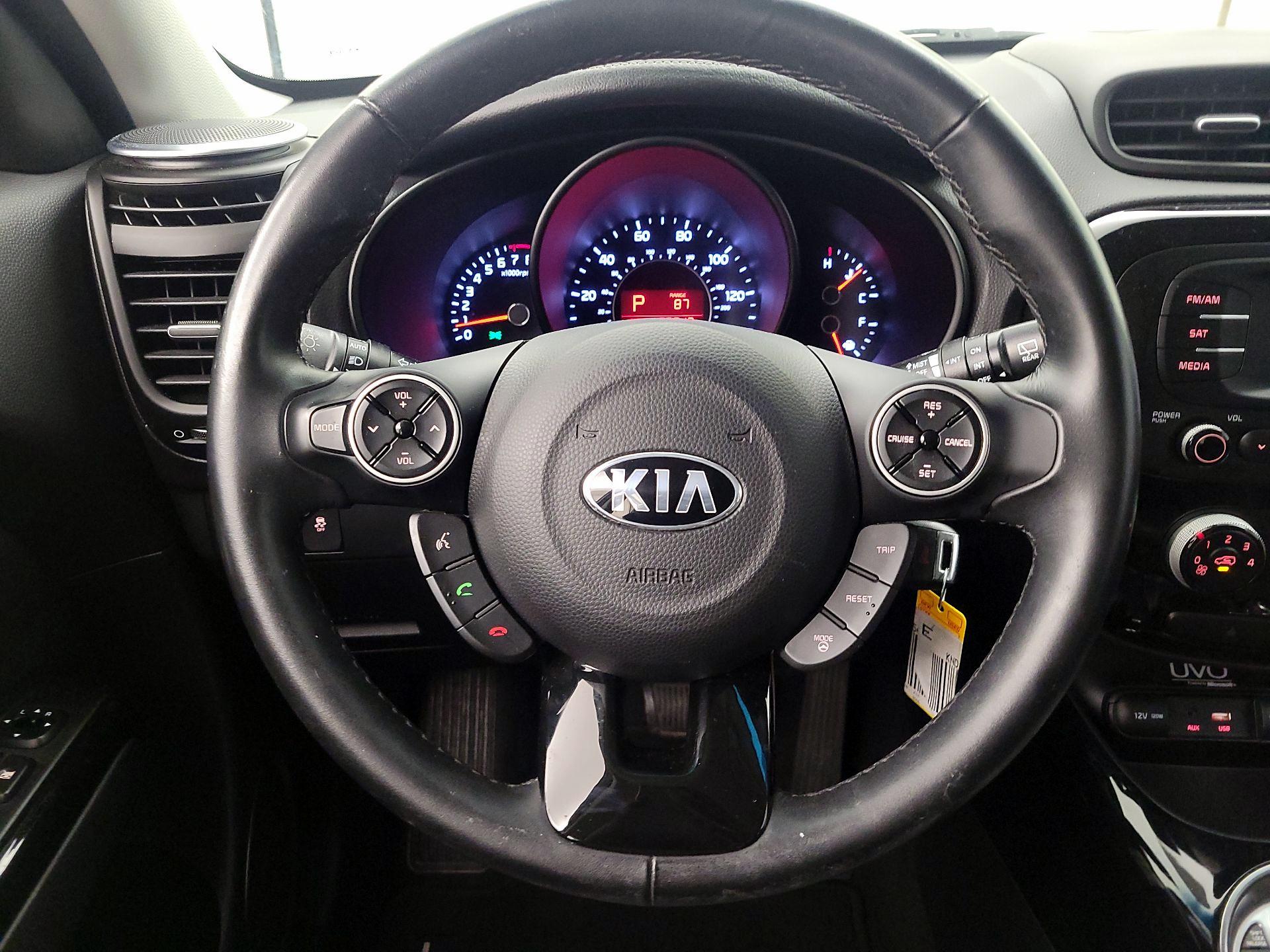Thumbnail: 2016 Kia Soul - 10