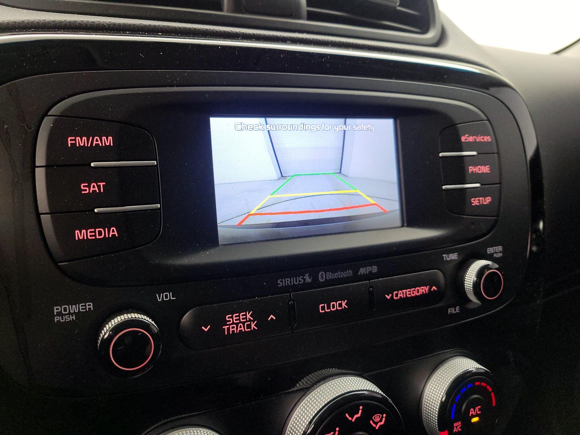 Thumbnail: 2016 Kia Soul - 14