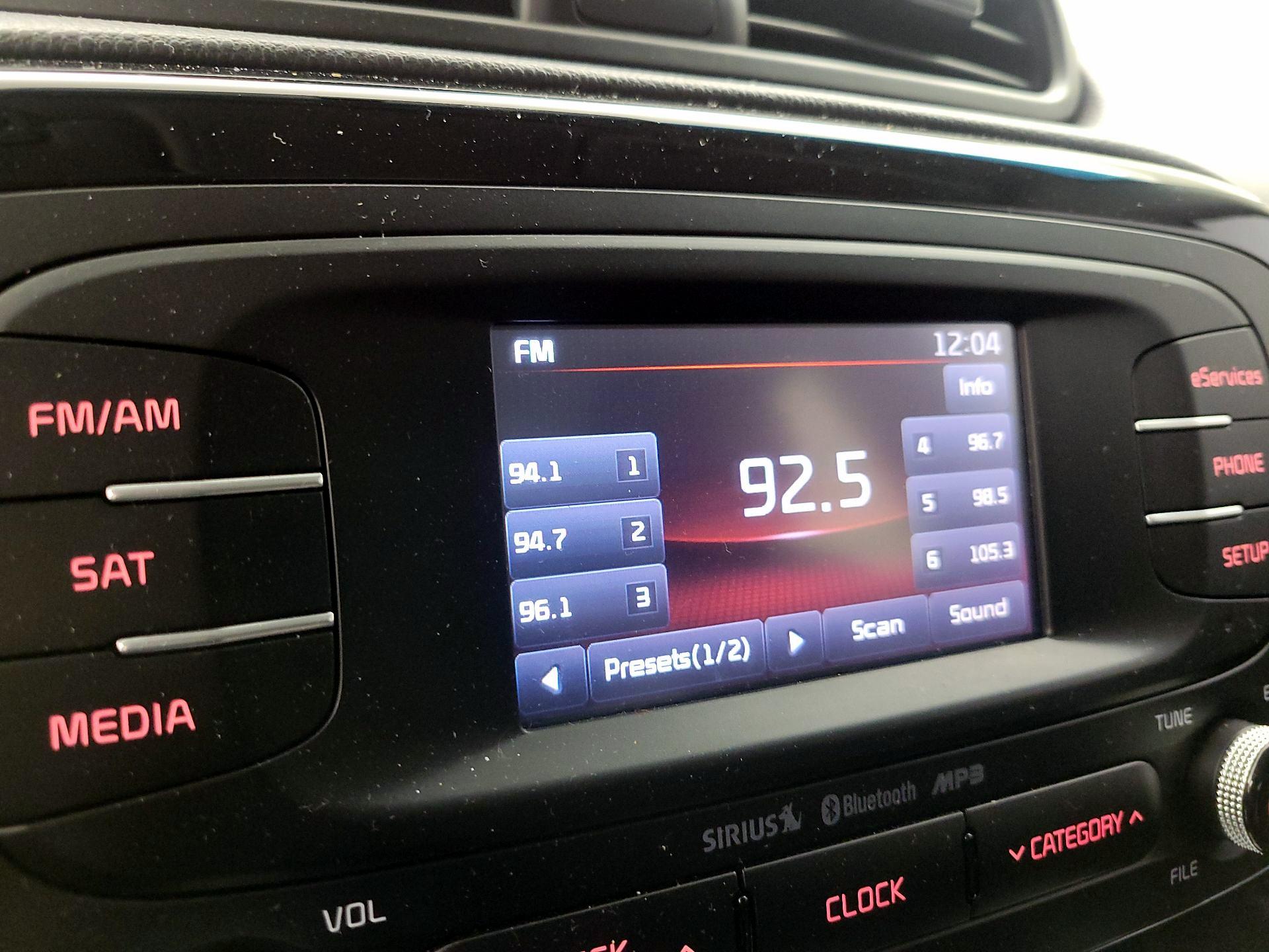 Thumbnail: 2016 Kia Soul - 15
