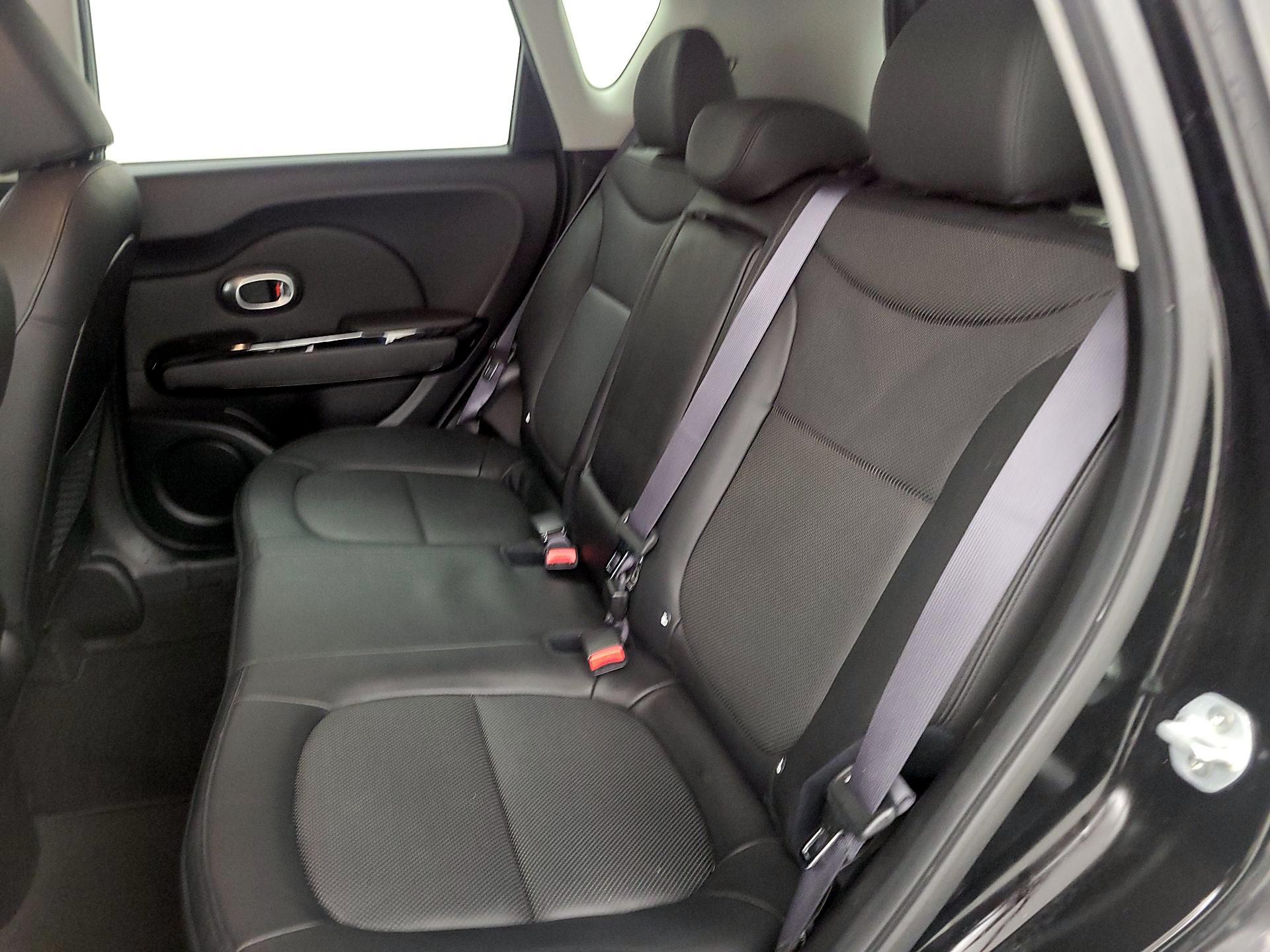 Thumbnail: 2016 Kia Soul - 19