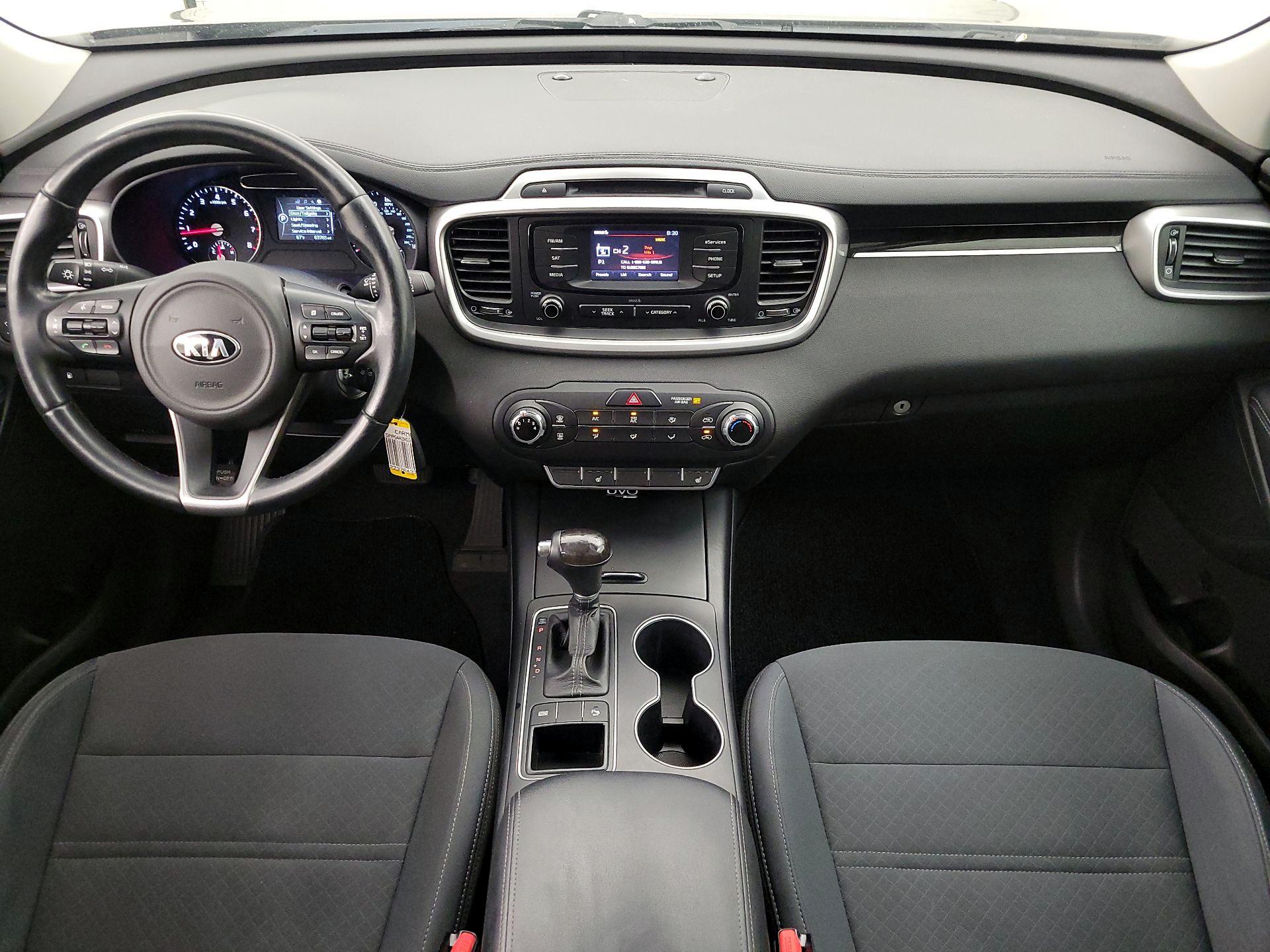 Thumbnail: 2016 Kia Sorento - 9