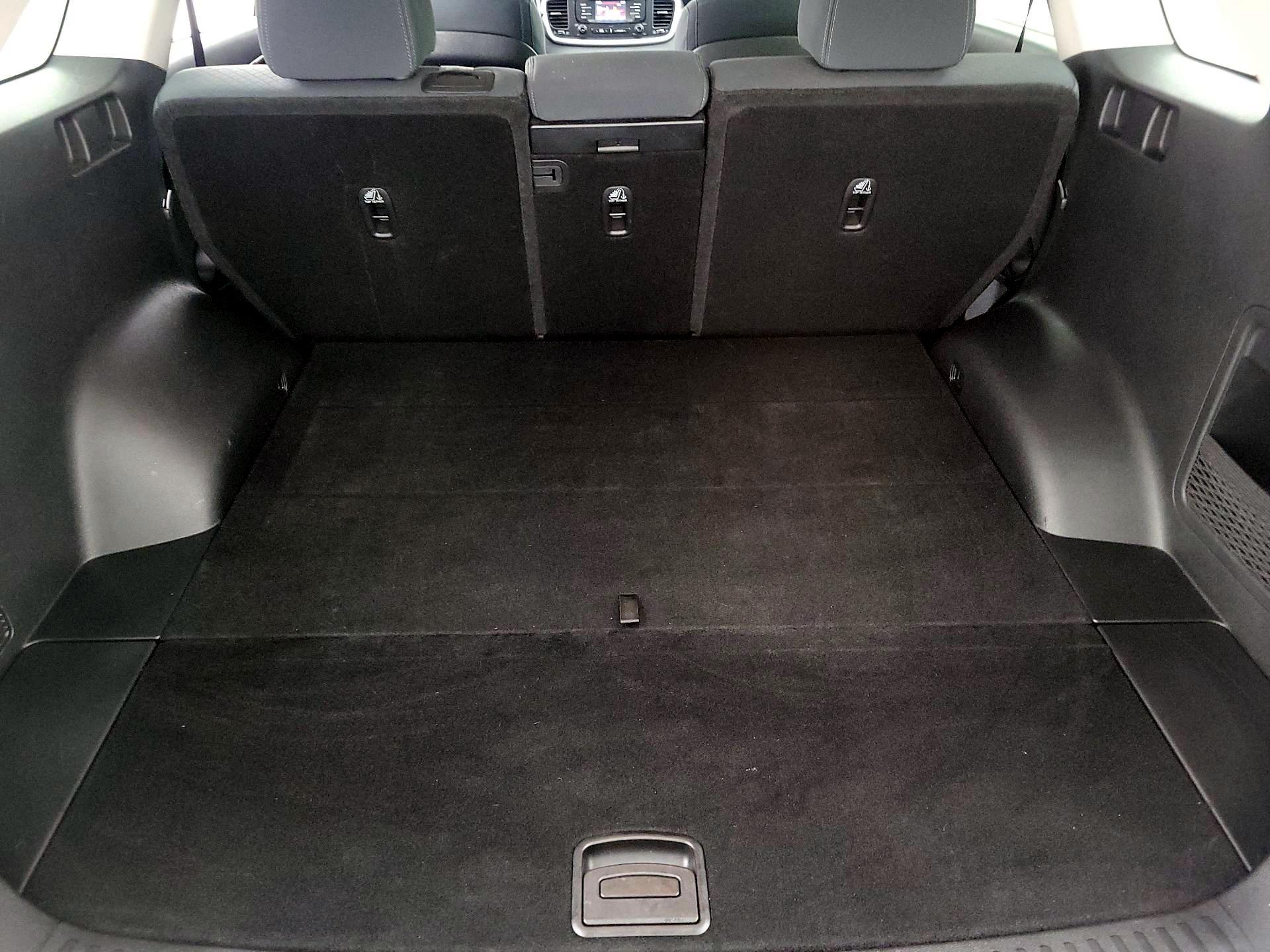 Thumbnail: 2016 Kia Sorento - 20