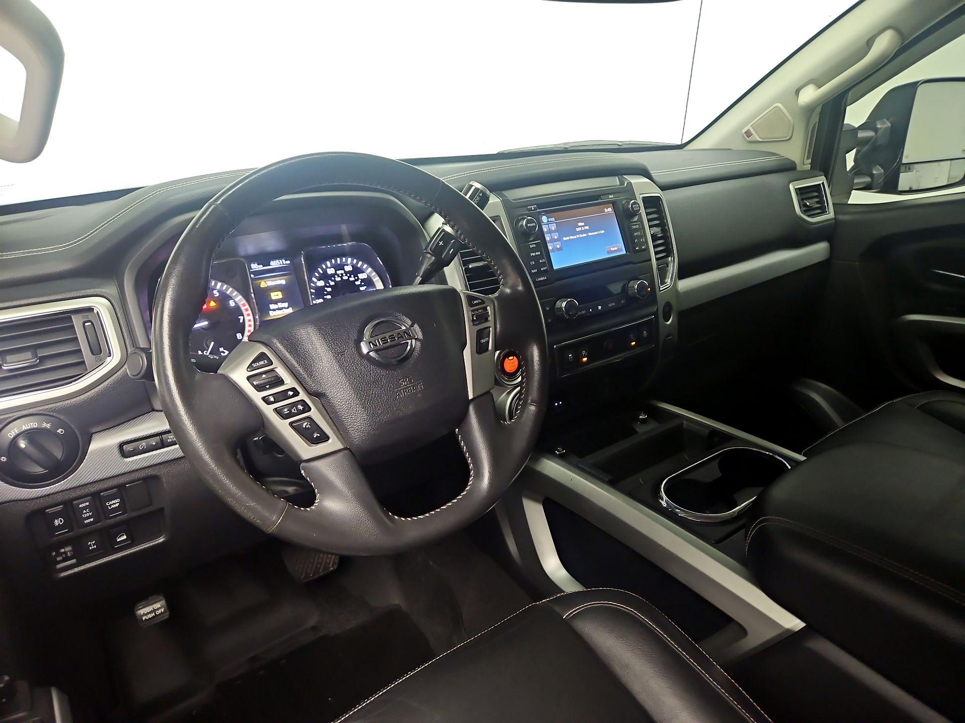 Thumbnail: 2018 Nissan Titan - 8