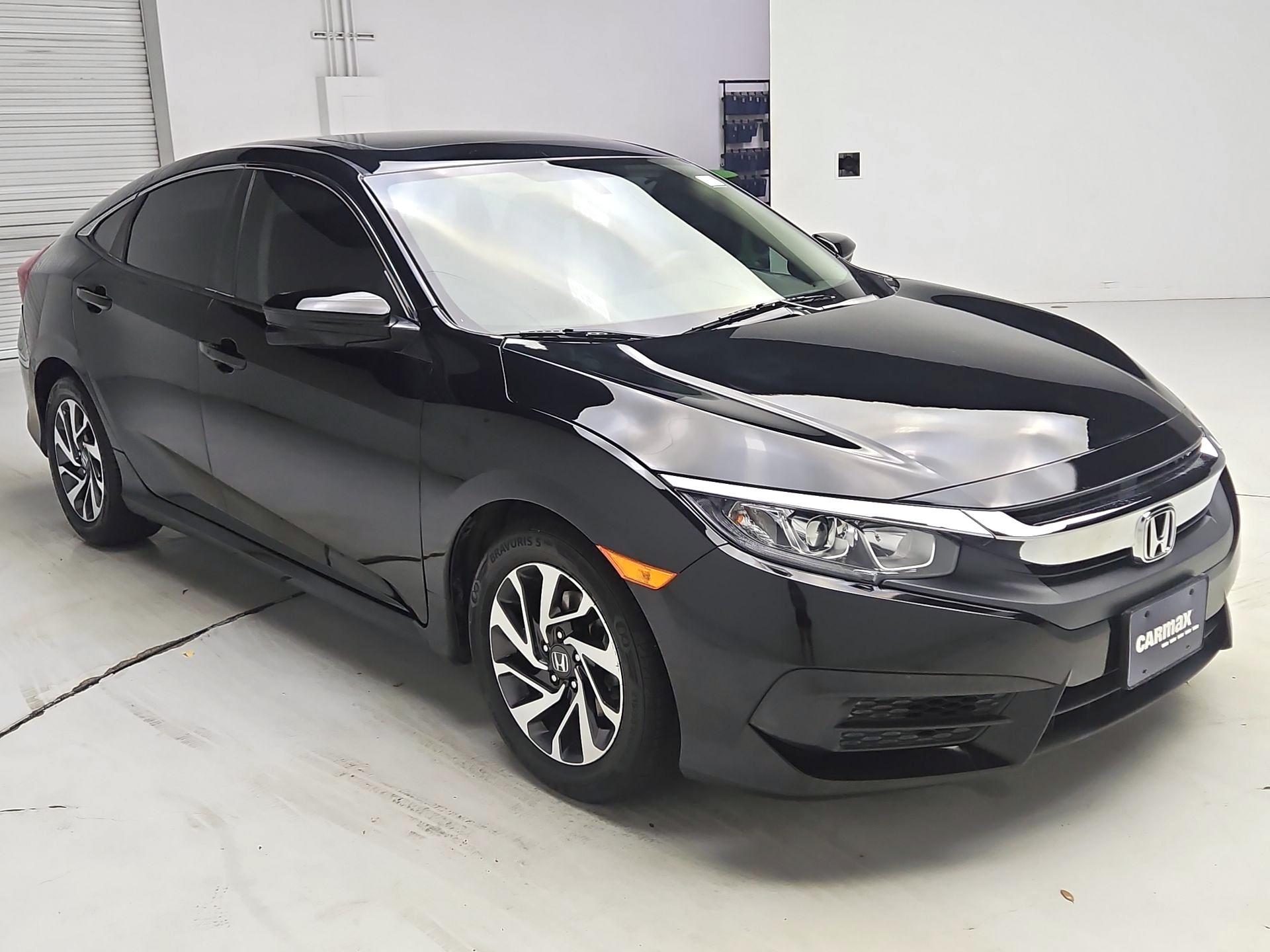 Thumbnail: 2016 Honda Civic - 1