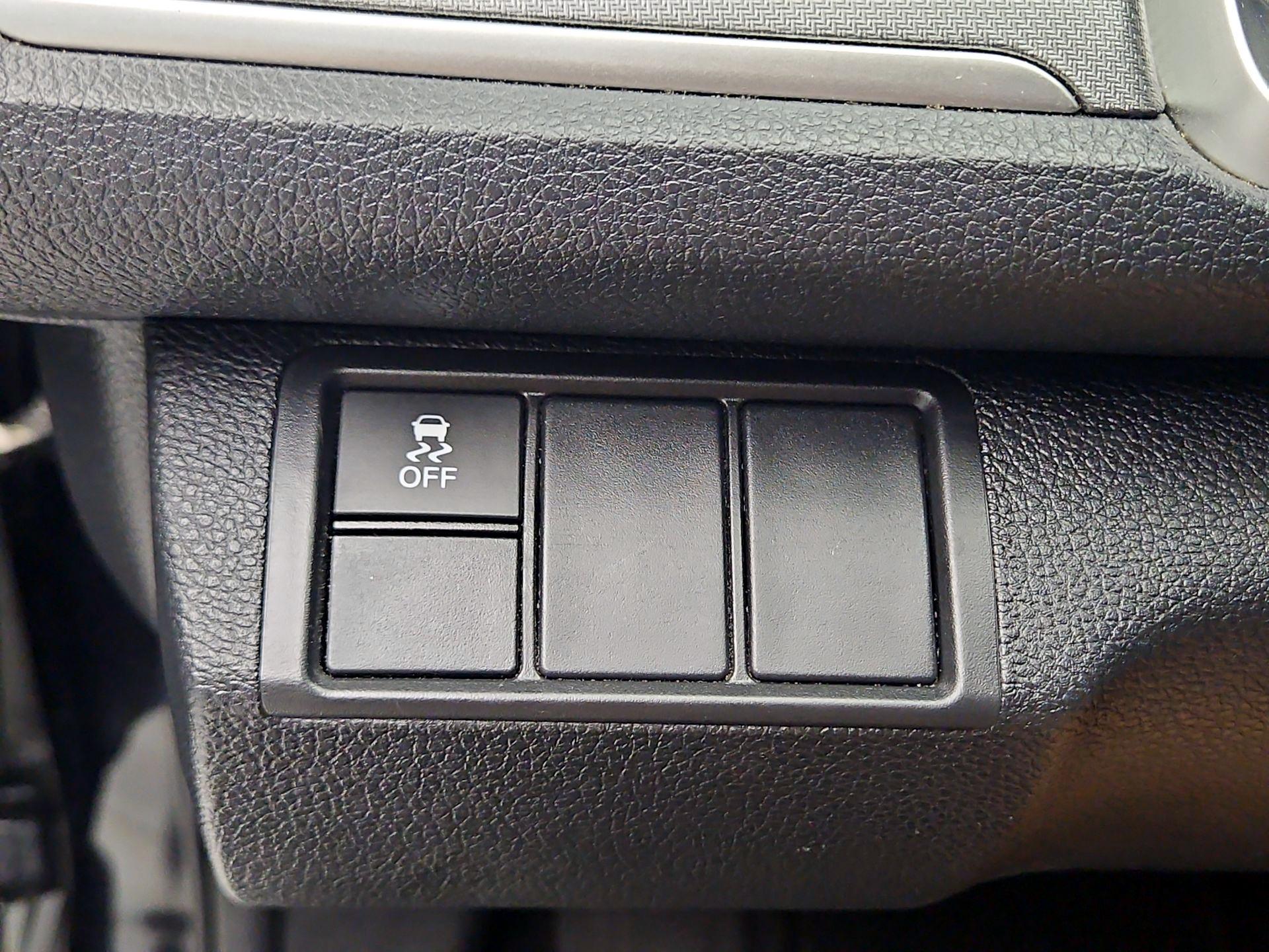 Thumbnail: 2016 Honda Civic - 11