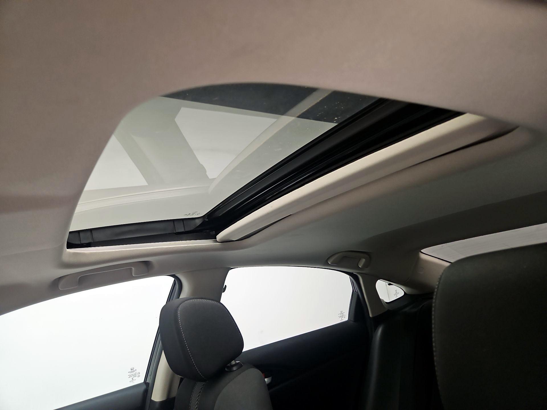 Thumbnail: 2016 Honda Civic - 16