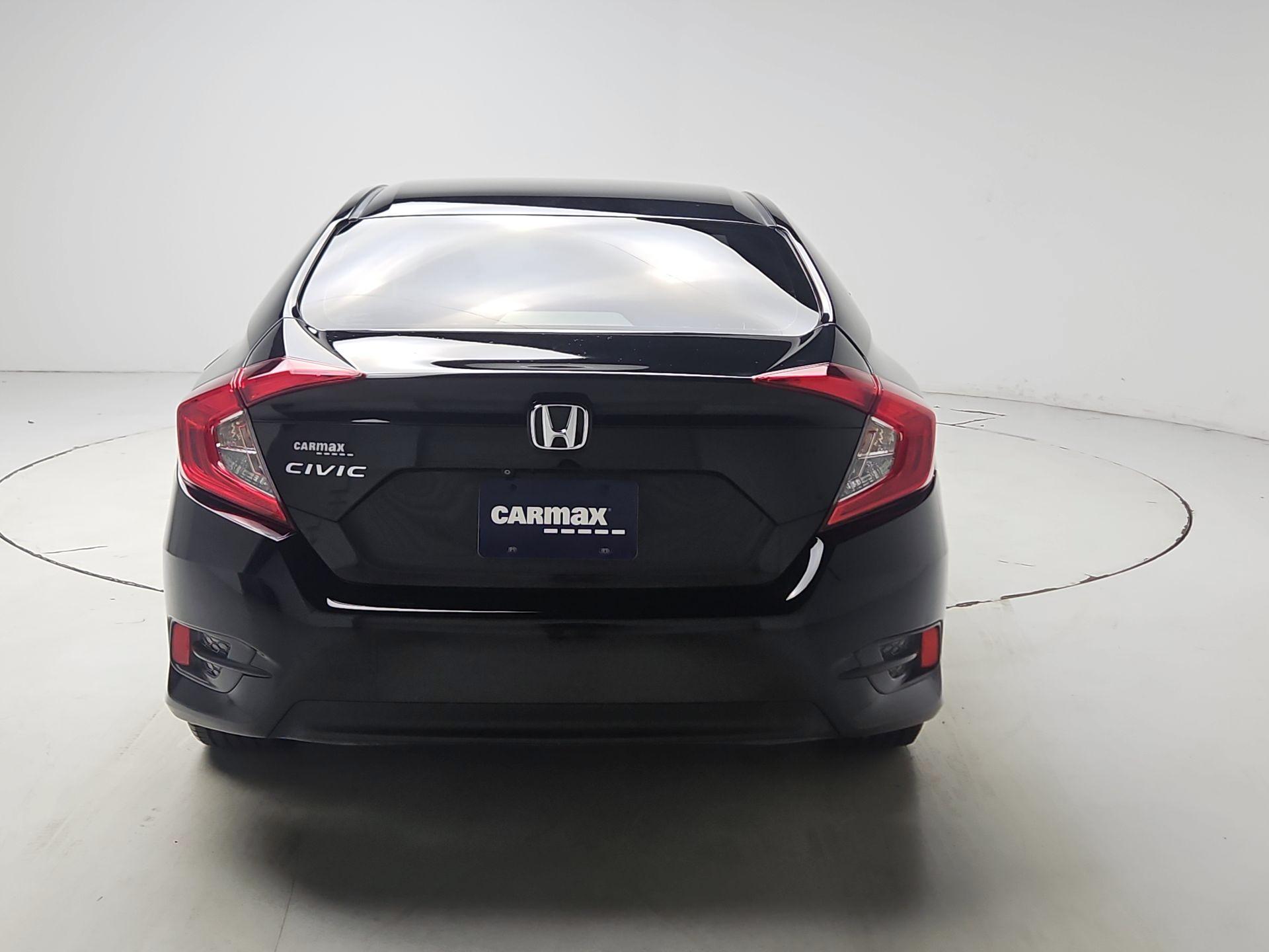 Thumbnail: 2016 Honda Civic - 6