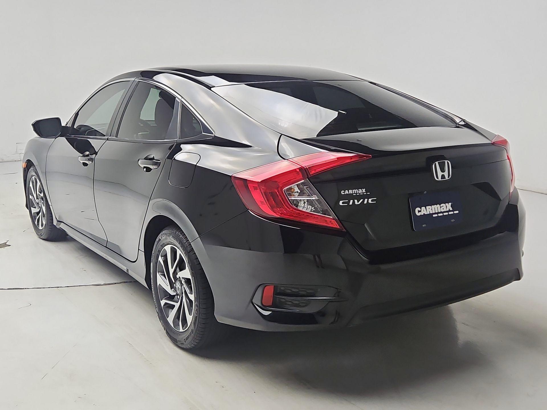 Thumbnail: 2016 Honda Civic - 7