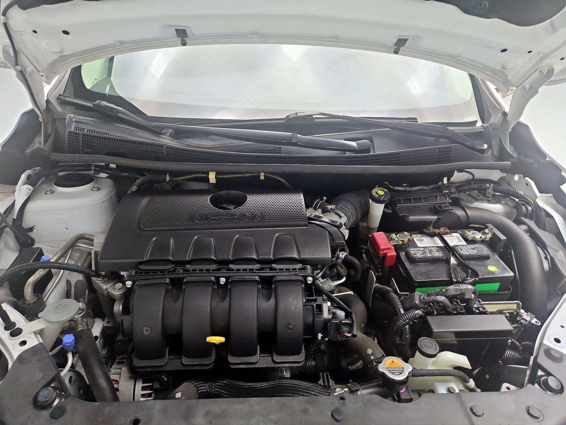 Thumbnail: 2019 Nissan Sentra - 19