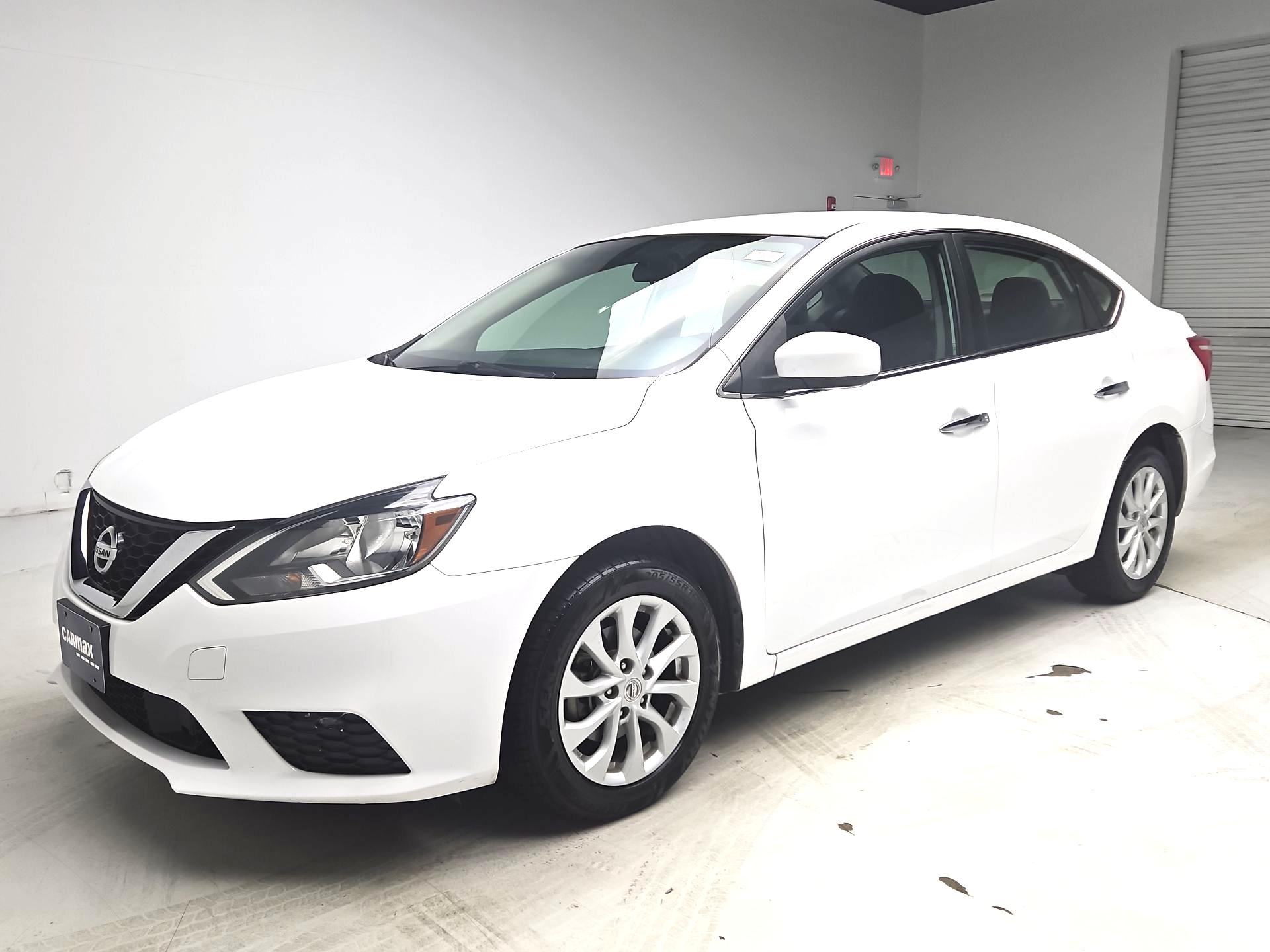 Thumbnail: 2019 Nissan Sentra - 3