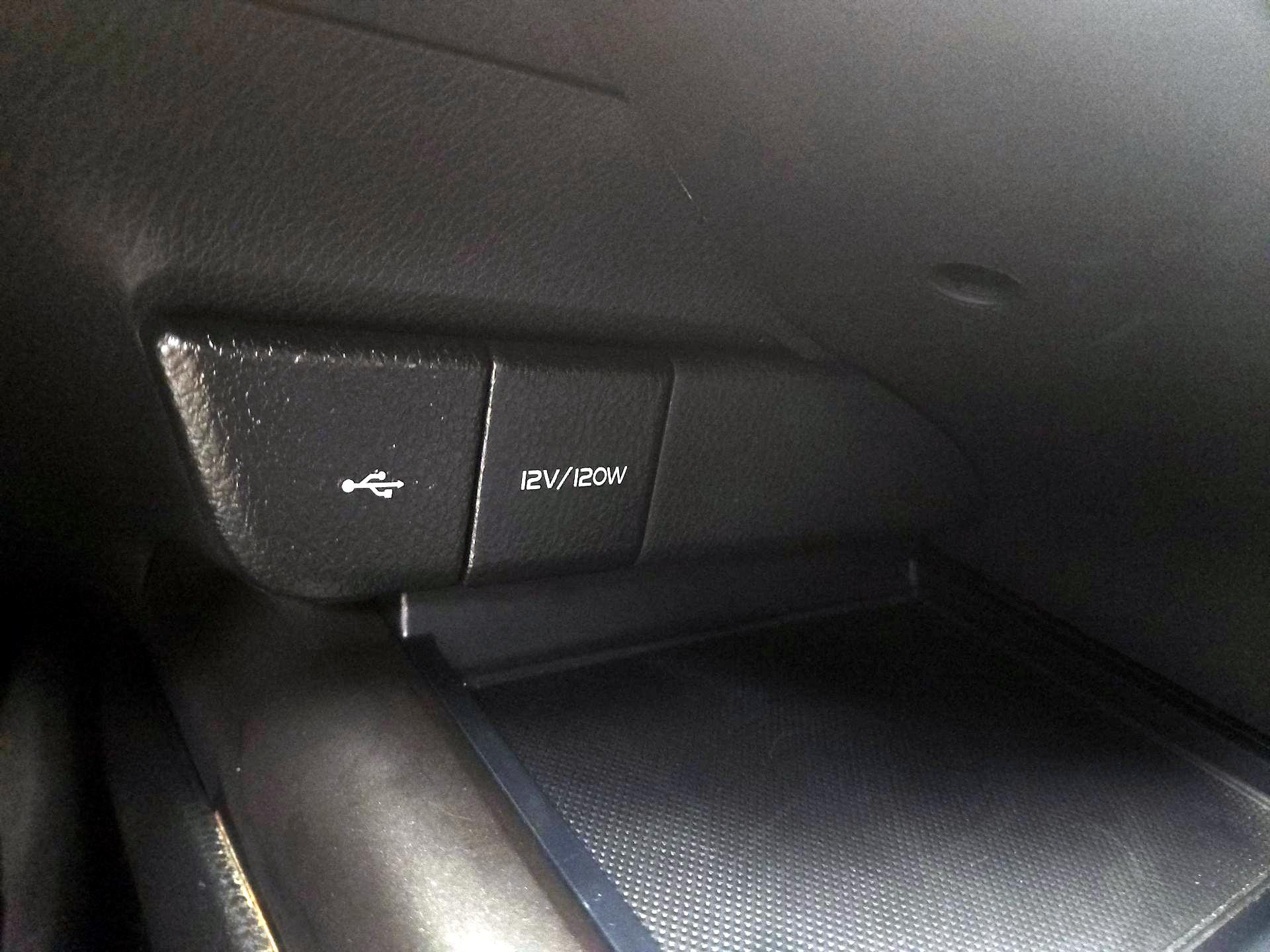 Thumbnail: 2024 Toyota Camry - 16
