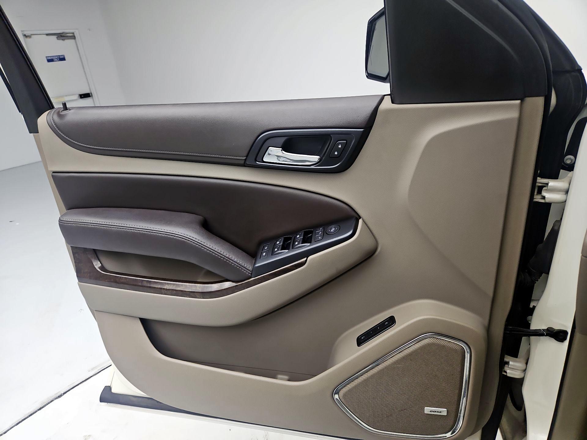 Thumbnail: 2015 Chevrolet Tahoe - 10