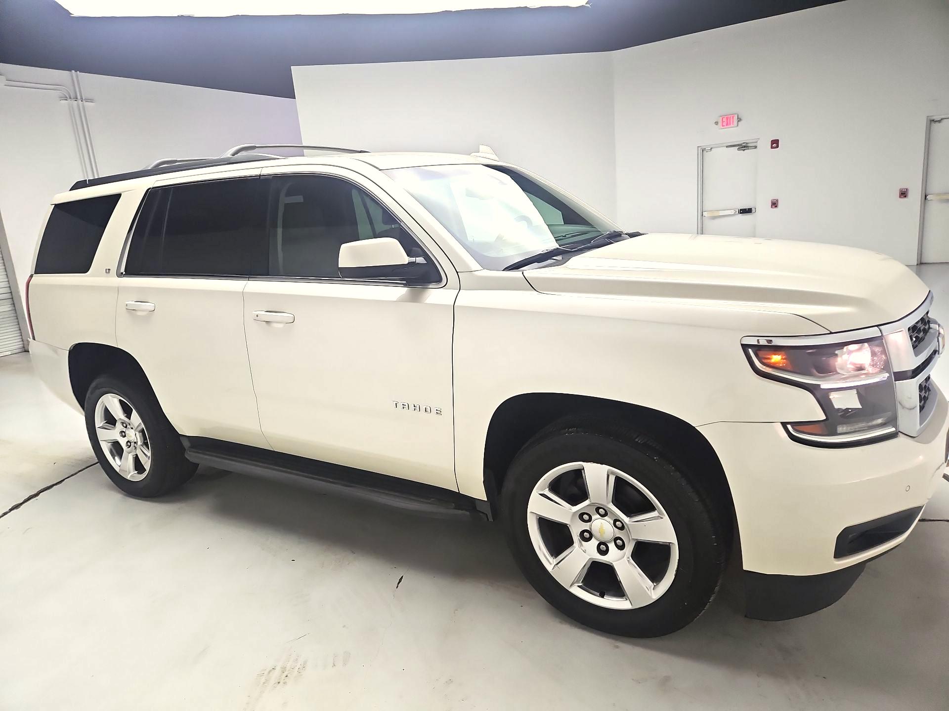 Thumbnail: 2015 Chevrolet Tahoe - 4