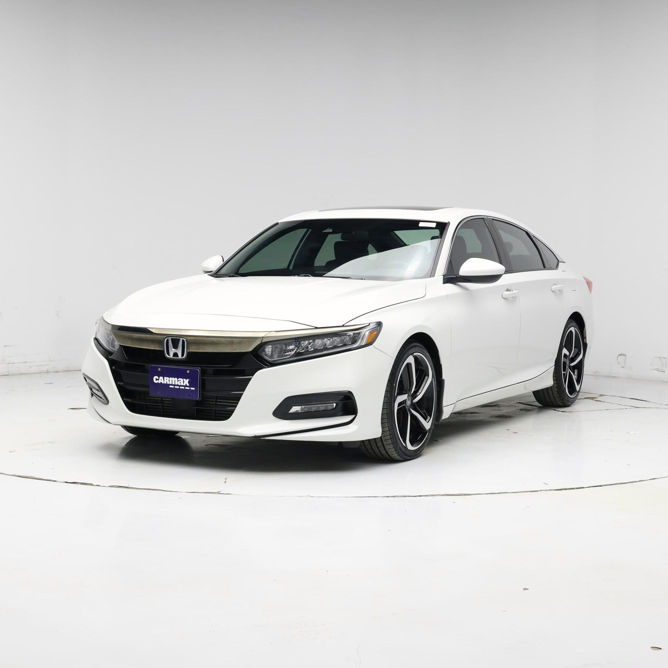 Thumbnail: 2019 Honda Accord - 4