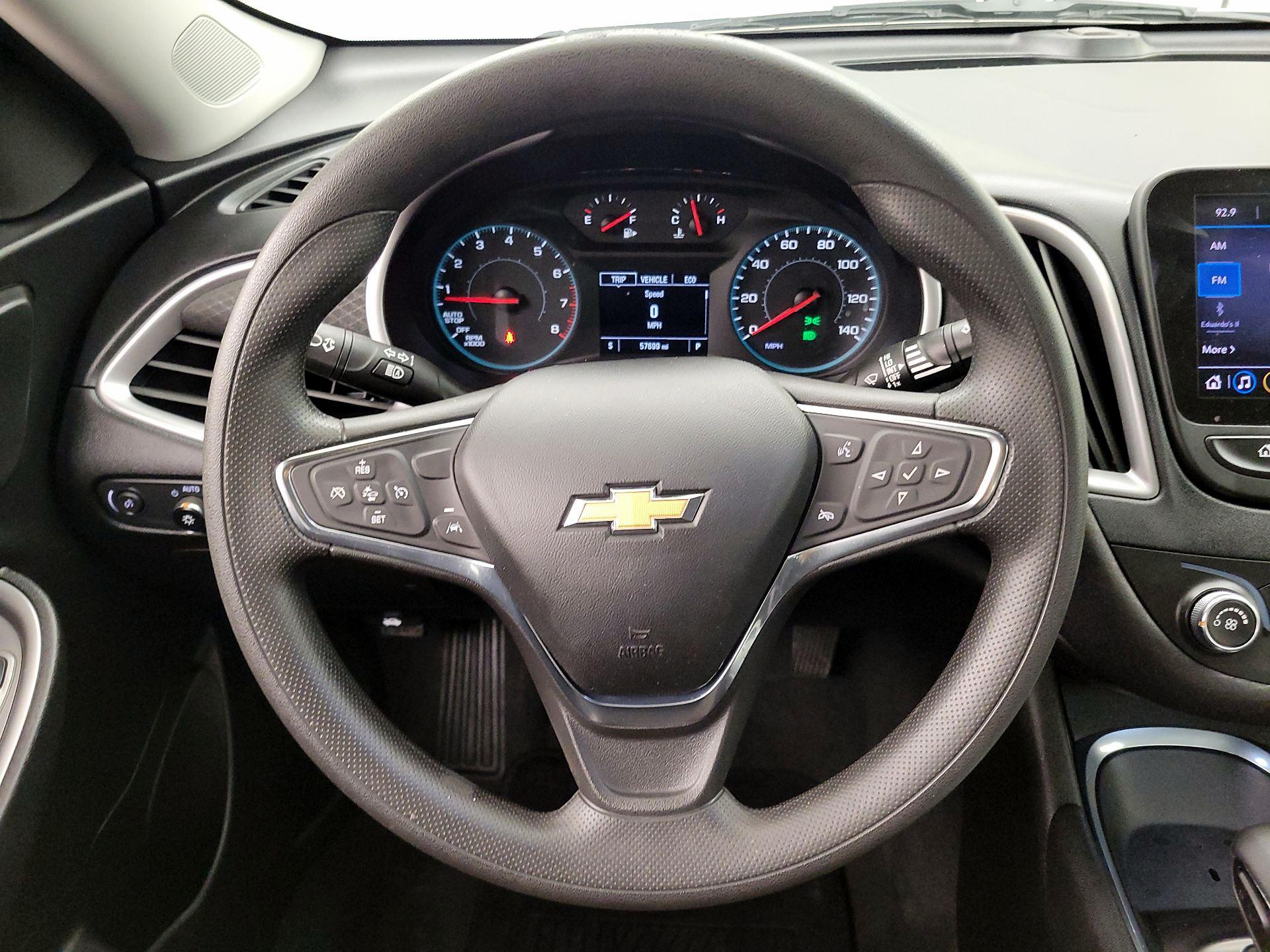 Thumbnail: 2021 Chevrolet Malibu - 10