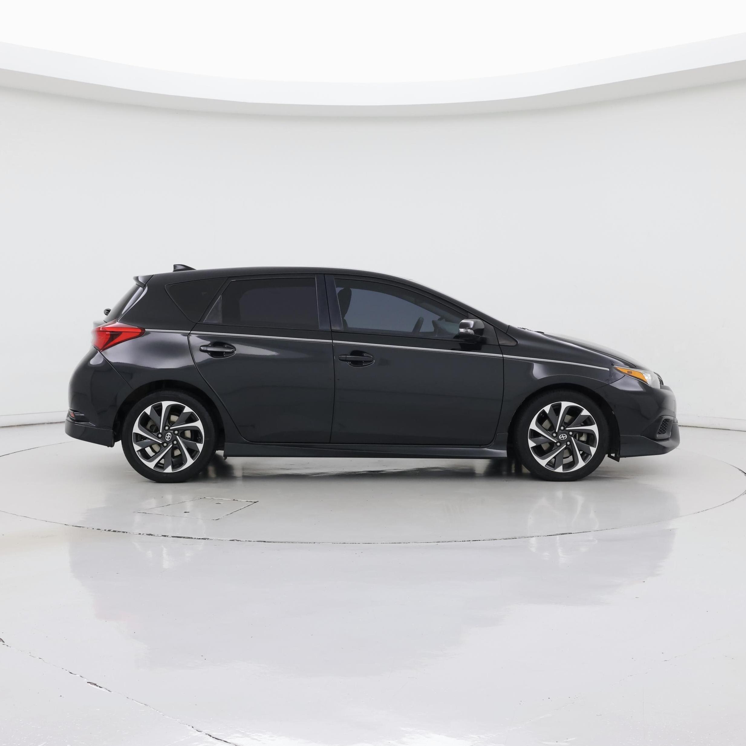 Thumbnail: 2016 Scion iM - 7
