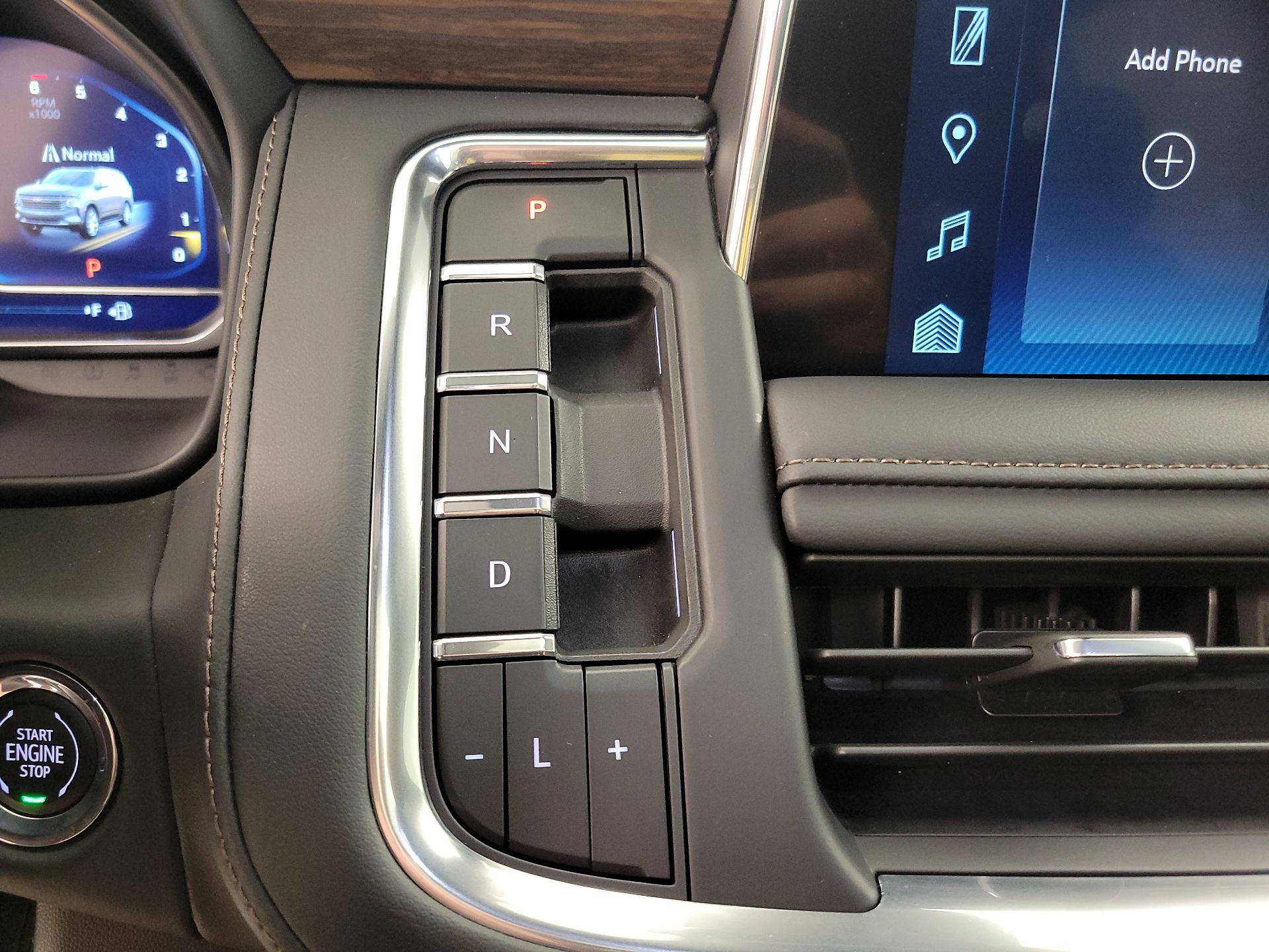 Thumbnail: 2023 Chevrolet Tahoe - 18