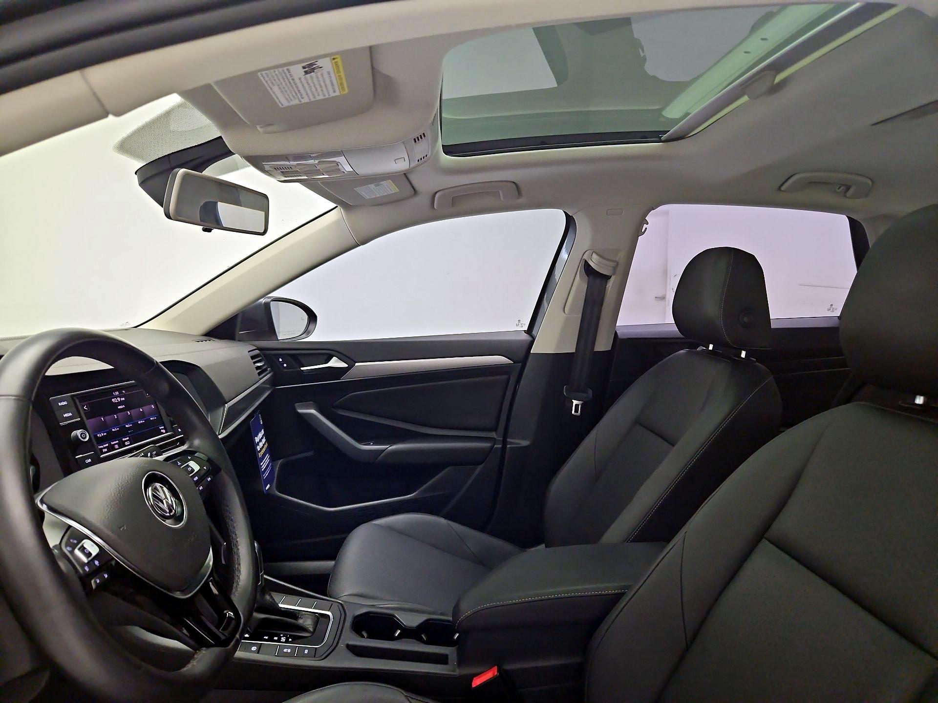 Thumbnail: 2019 Volkswagen Jetta - 19