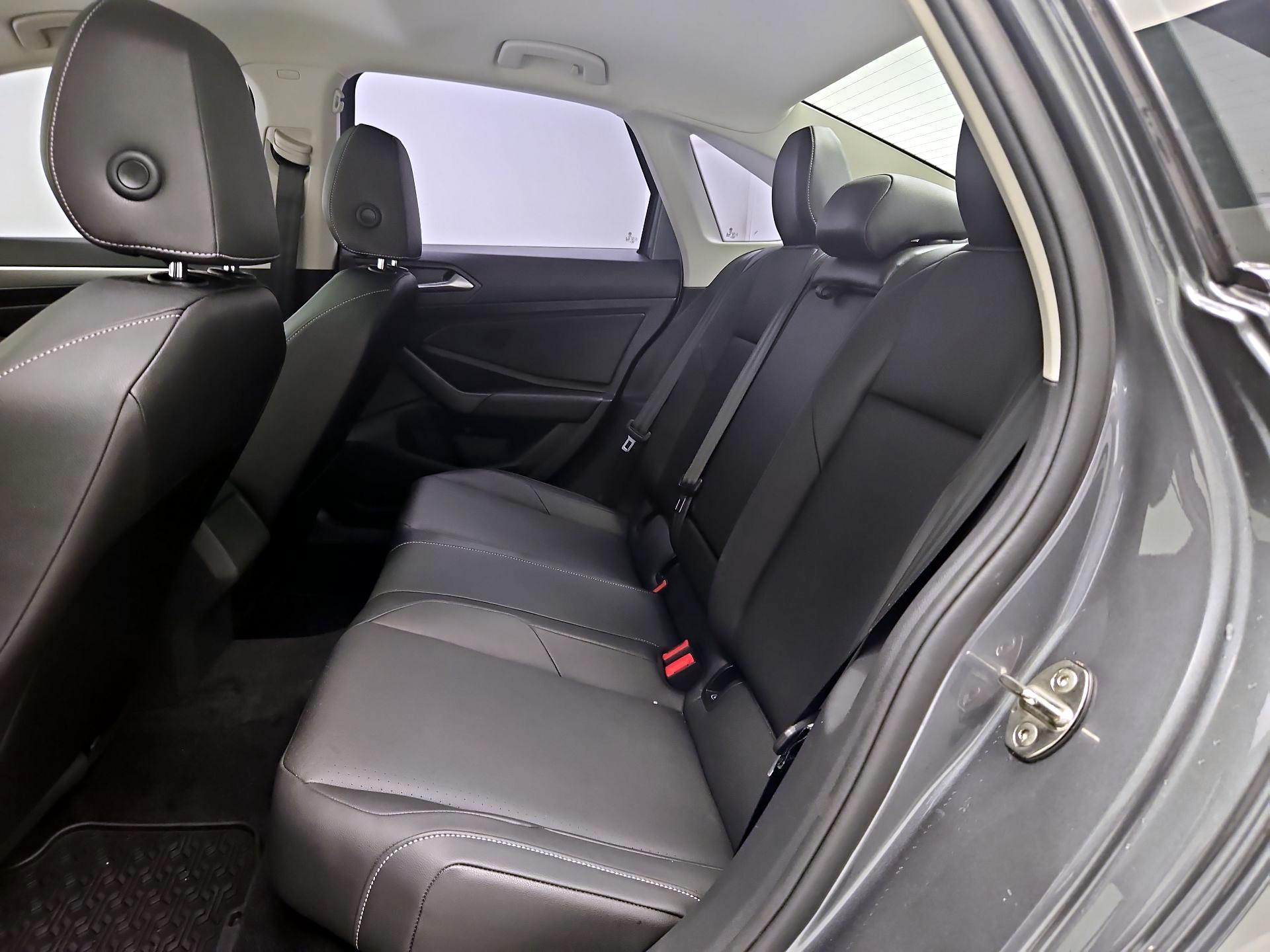 Thumbnail: 2019 Volkswagen Jetta - 20