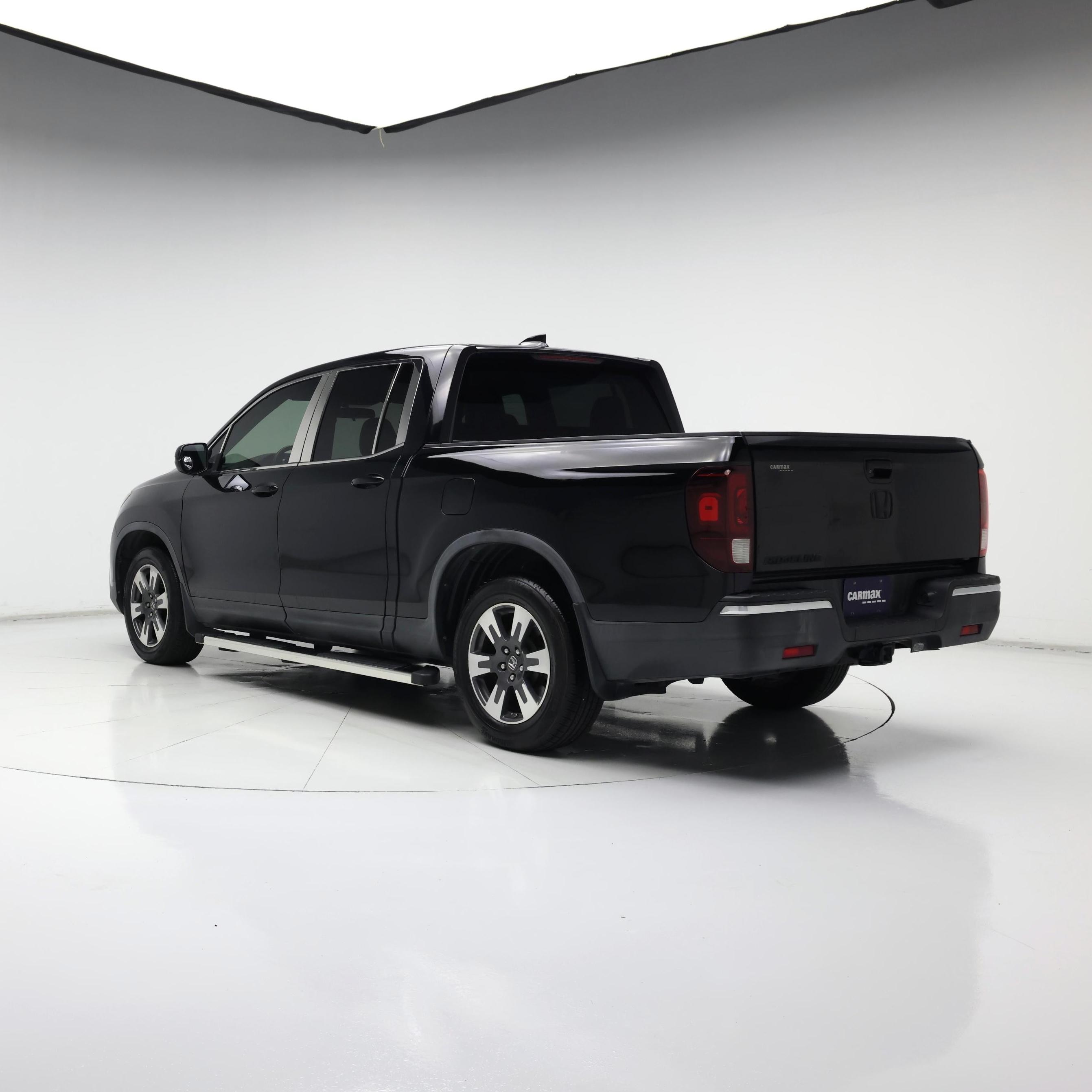 Thumbnail: 2017 Honda Ridgeline - 2