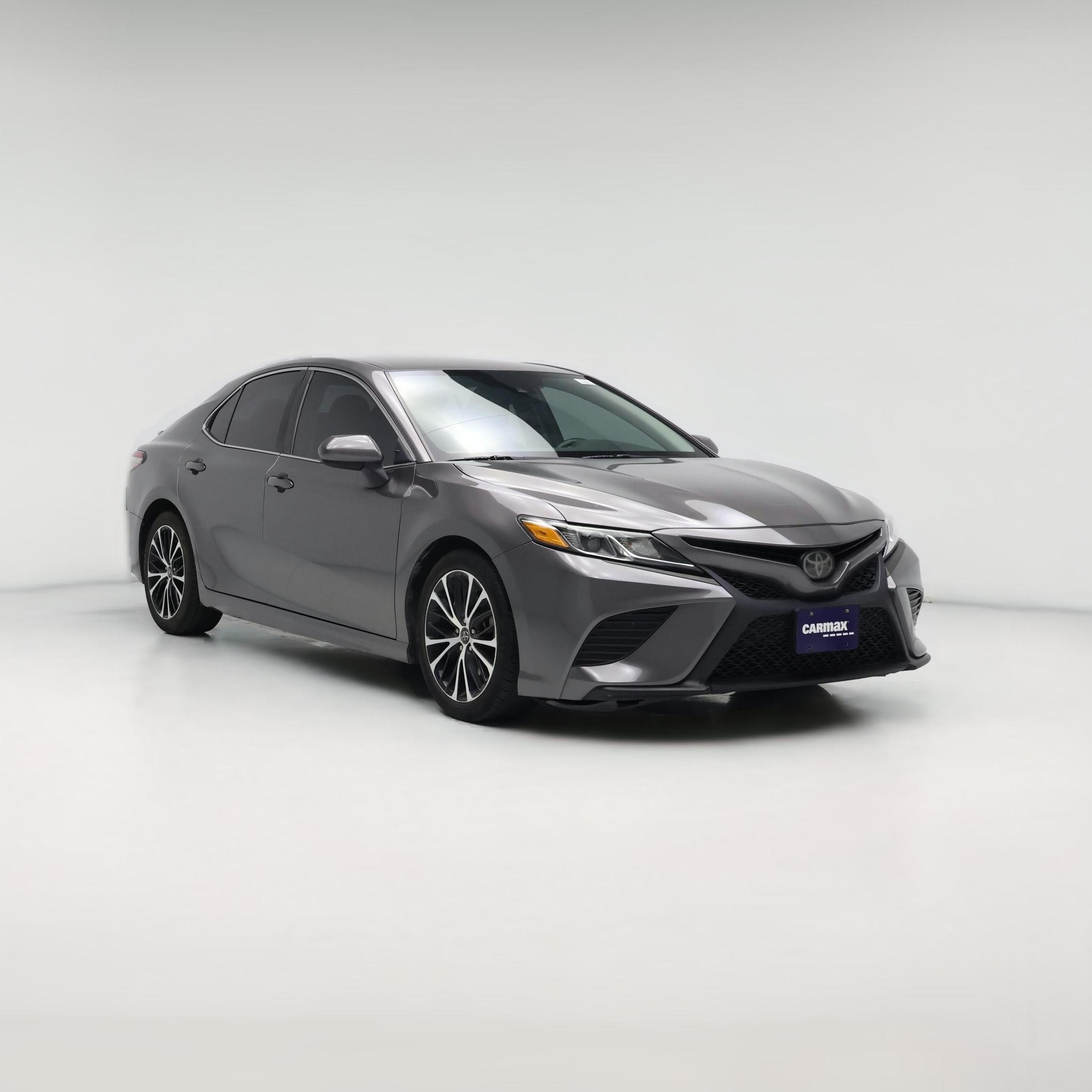 Thumbnail: 2018 Toyota Camry - 1