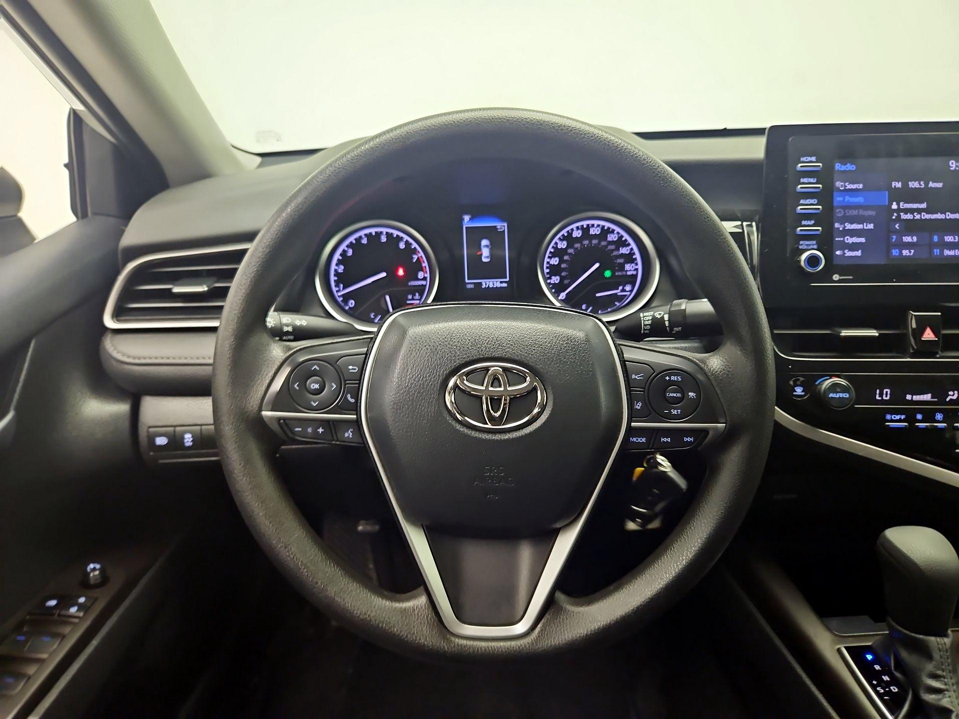 Thumbnail: 2018 Toyota Camry - 10