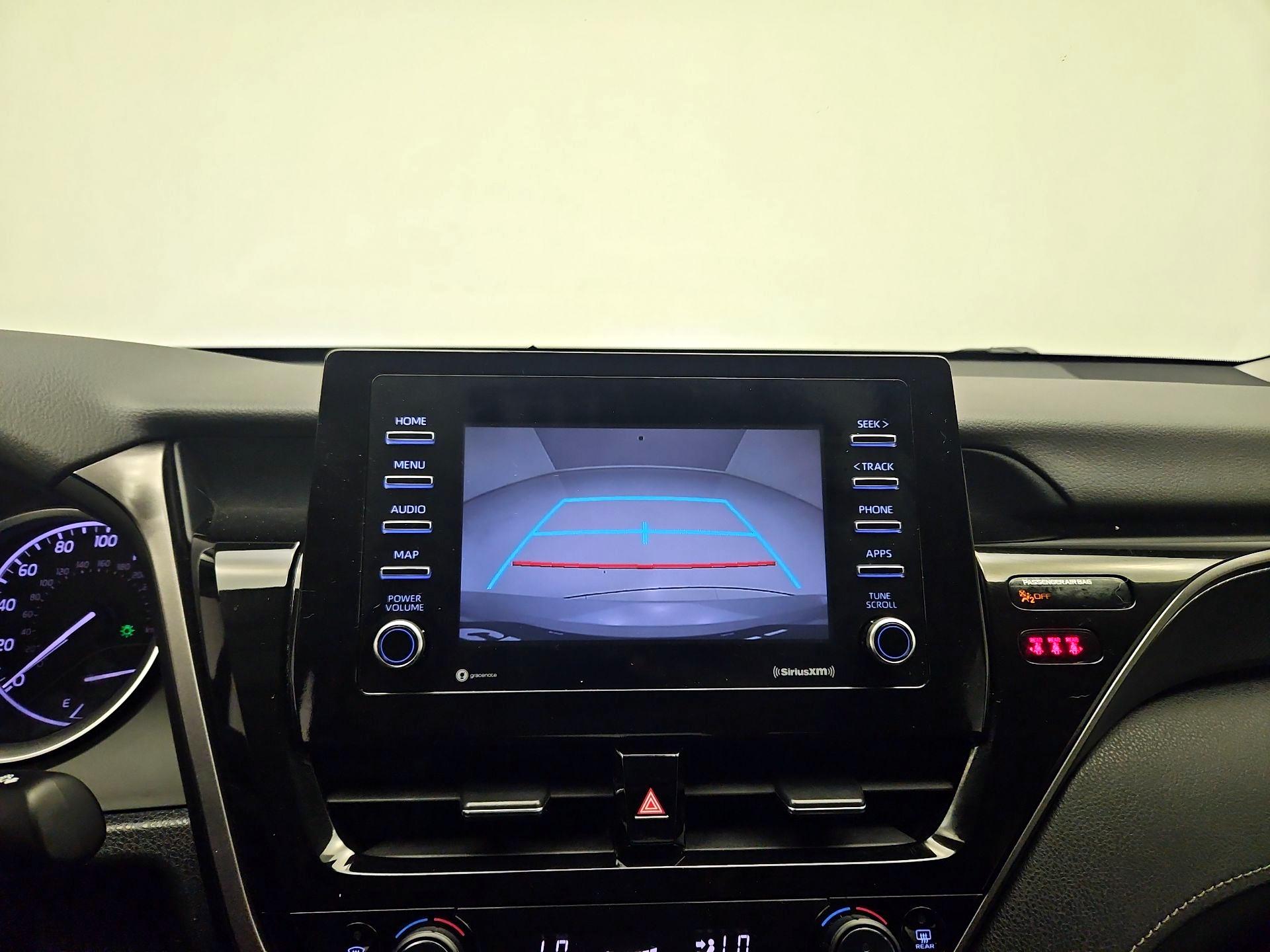 Thumbnail: 2018 Toyota Camry - 13